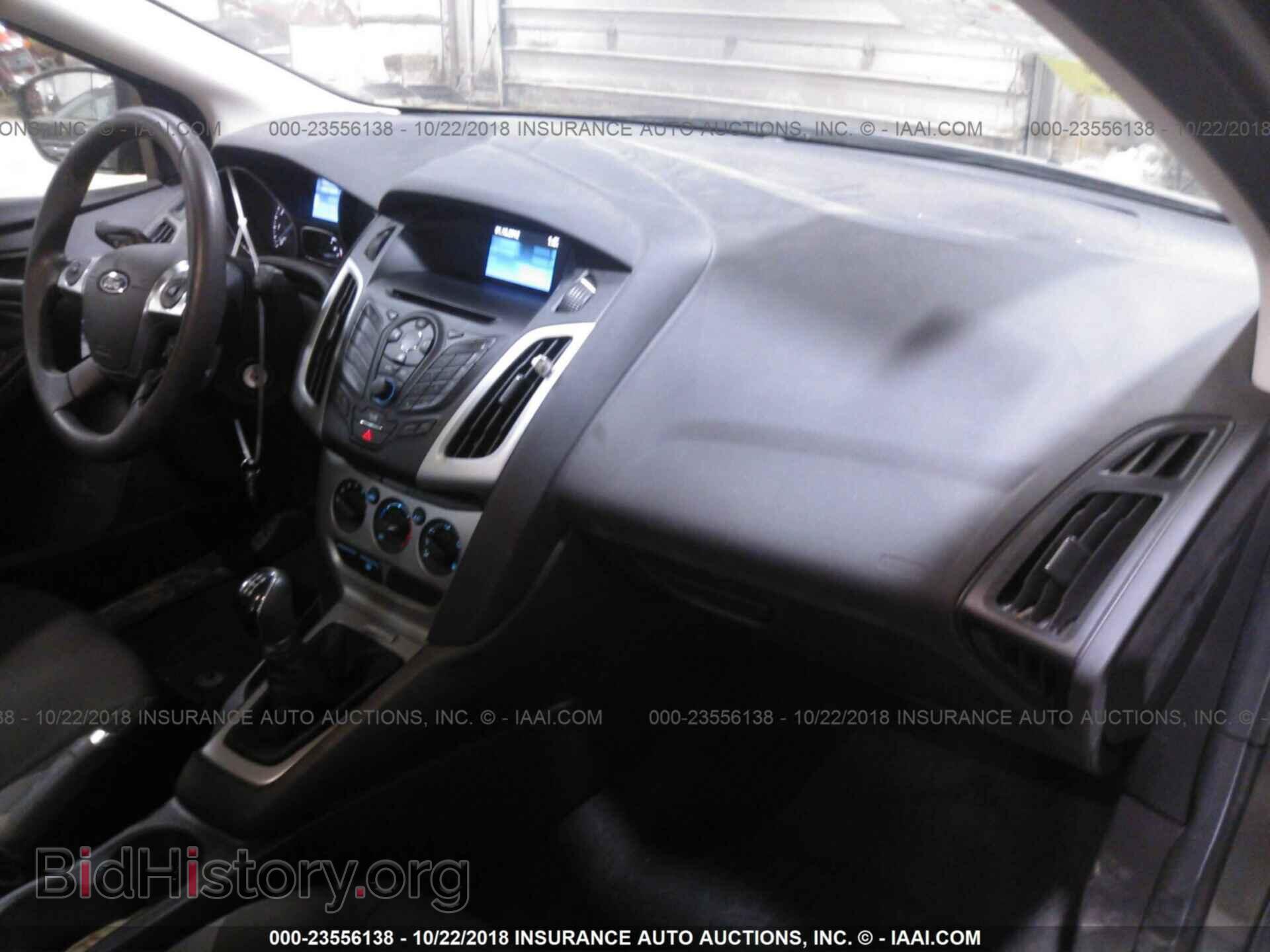 2012 Ford Focus - VIN: 1FAHP3F25CL341170 - Photo 5