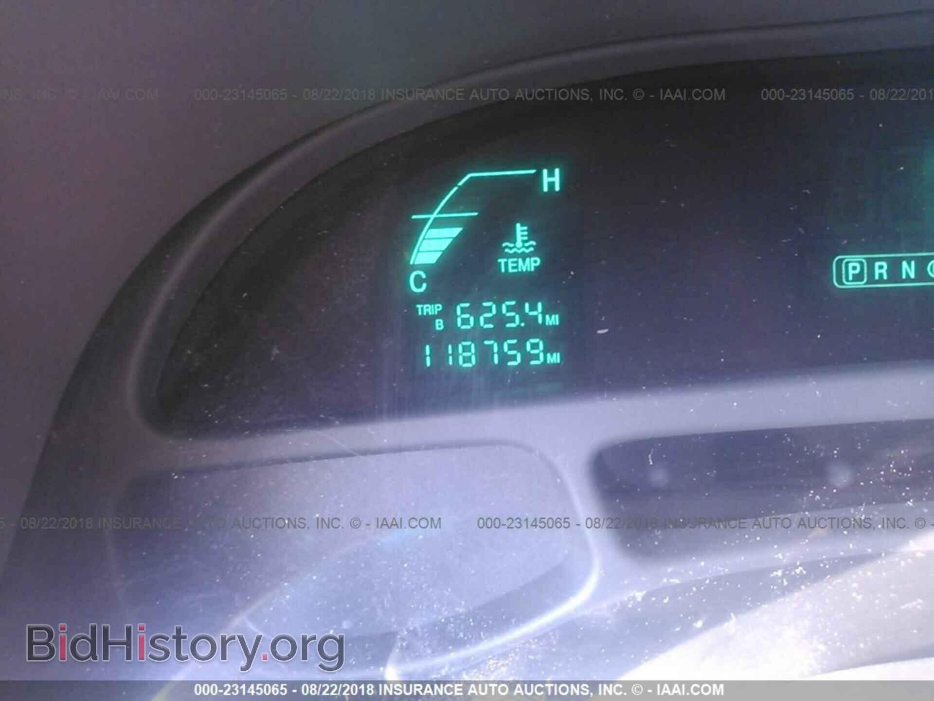 2002 CADILLAC DEVILLE - VIN: 1G6KD54Y52U222302 - Photo 7