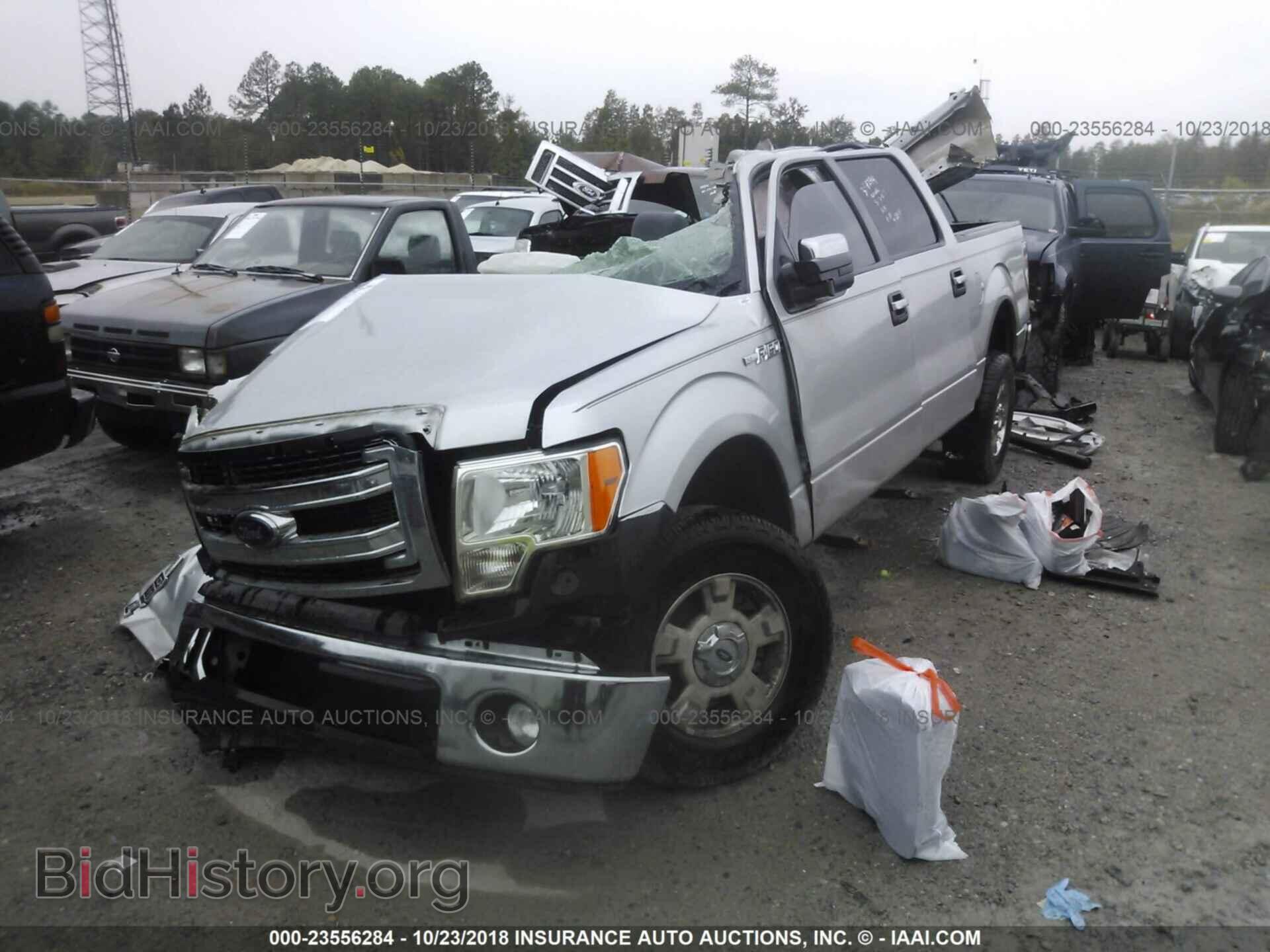 2013 Ford F150 - VIN: 1FTFW1CF8DFD63969 - Фото 2