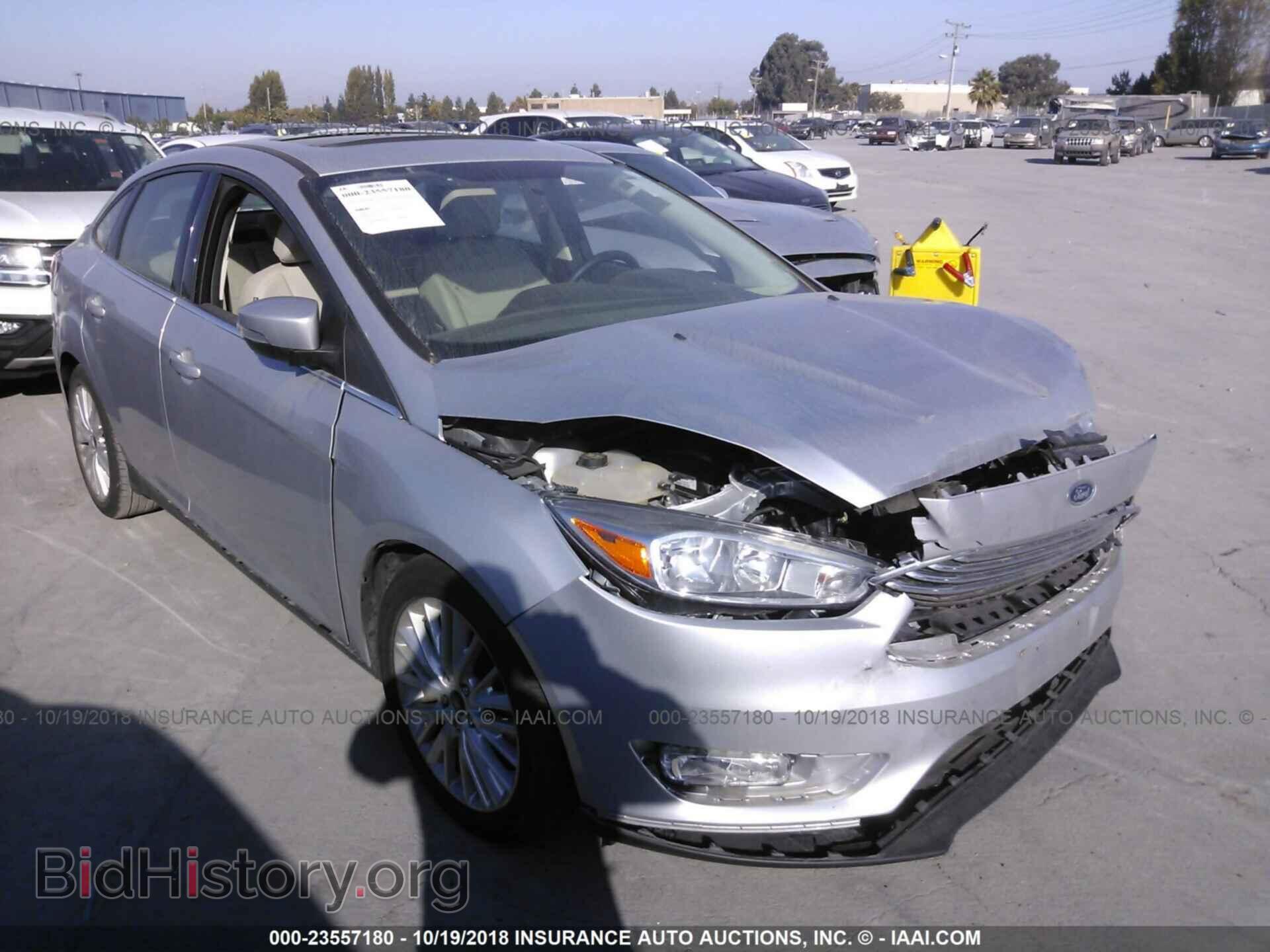 Фотография 1FADP3J23HL268149 - Ford Focus 2017