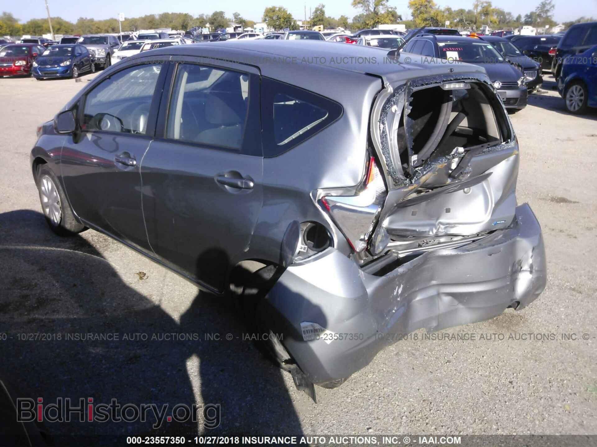 2014 Nissan Versa note - VIN: 3N1CE2CP9EL358200 - Фото 3