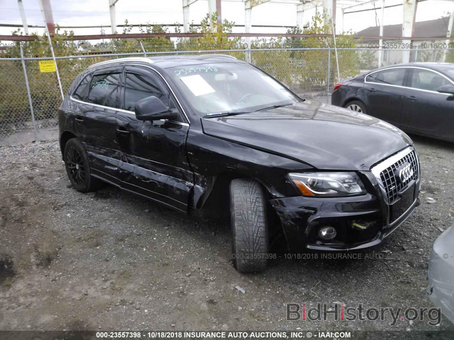 Фотография WA1DKAFP5BA025585 - AUDI Q5 2011