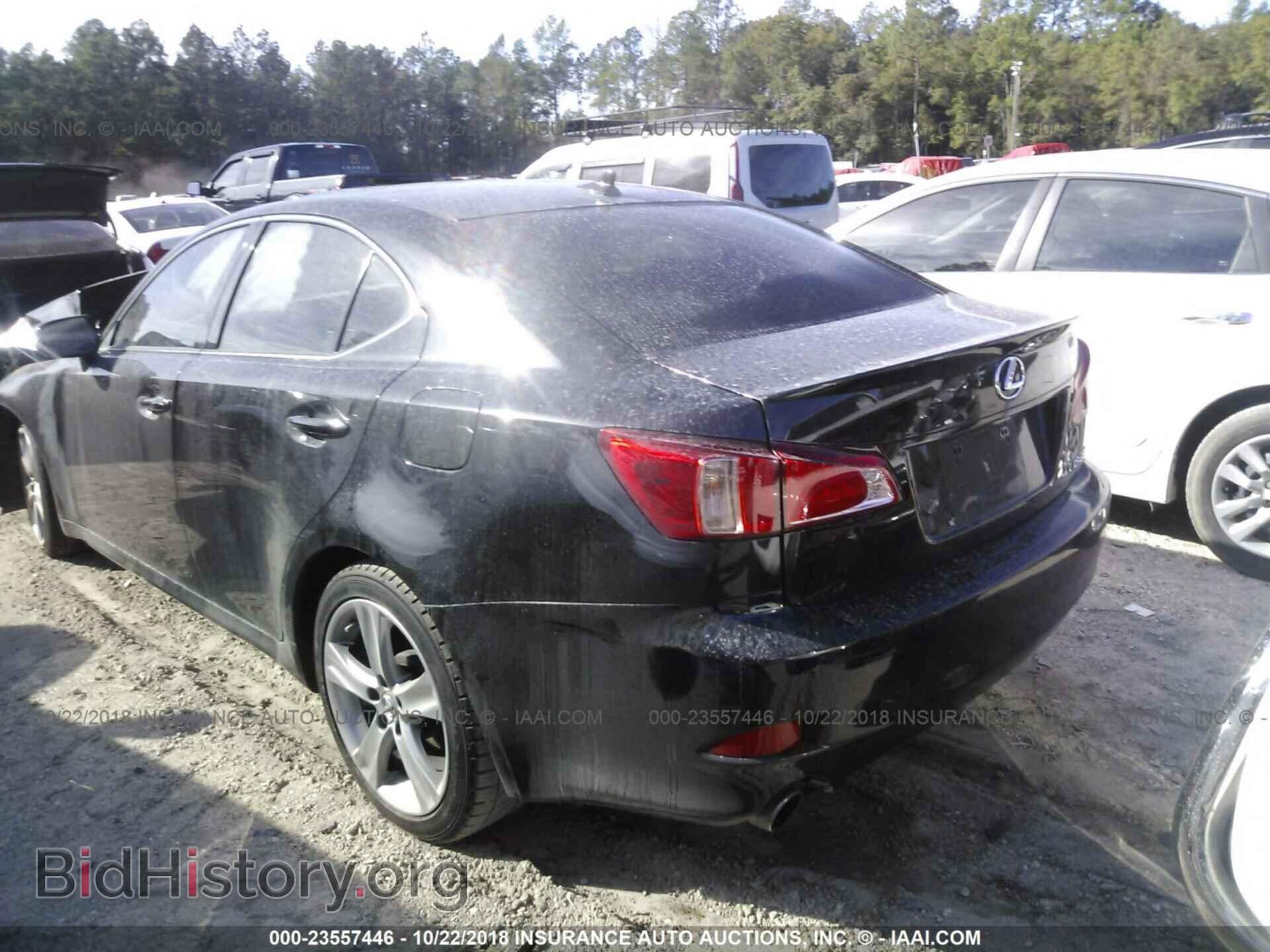2011 LEXUS IS - VIN: JTHBF5C26B5147767 - Фото 3