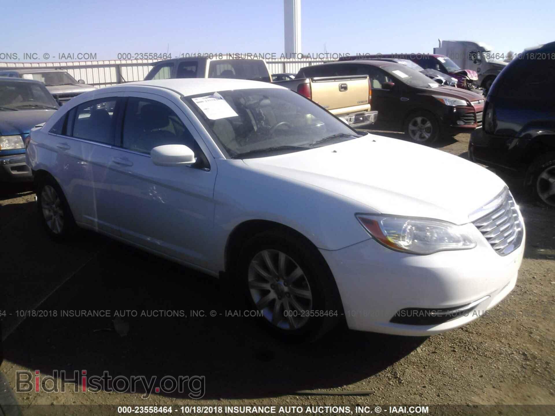 Photo 1C3CCBBBXDN516457 - Chrysler 200 2013