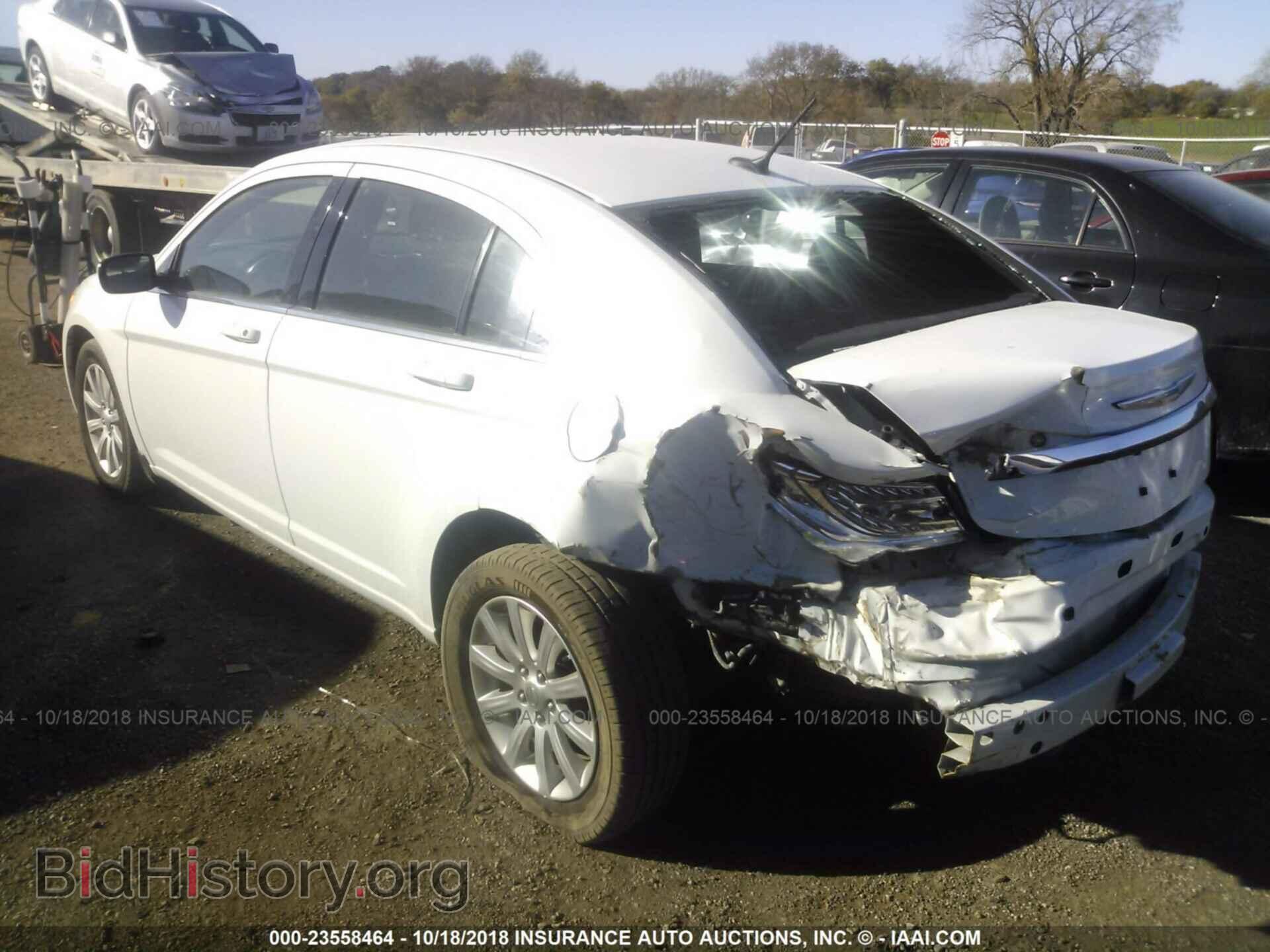 2013 Chrysler 200 - VIN: 1C3CCBBBXDN516457 - Photo 3