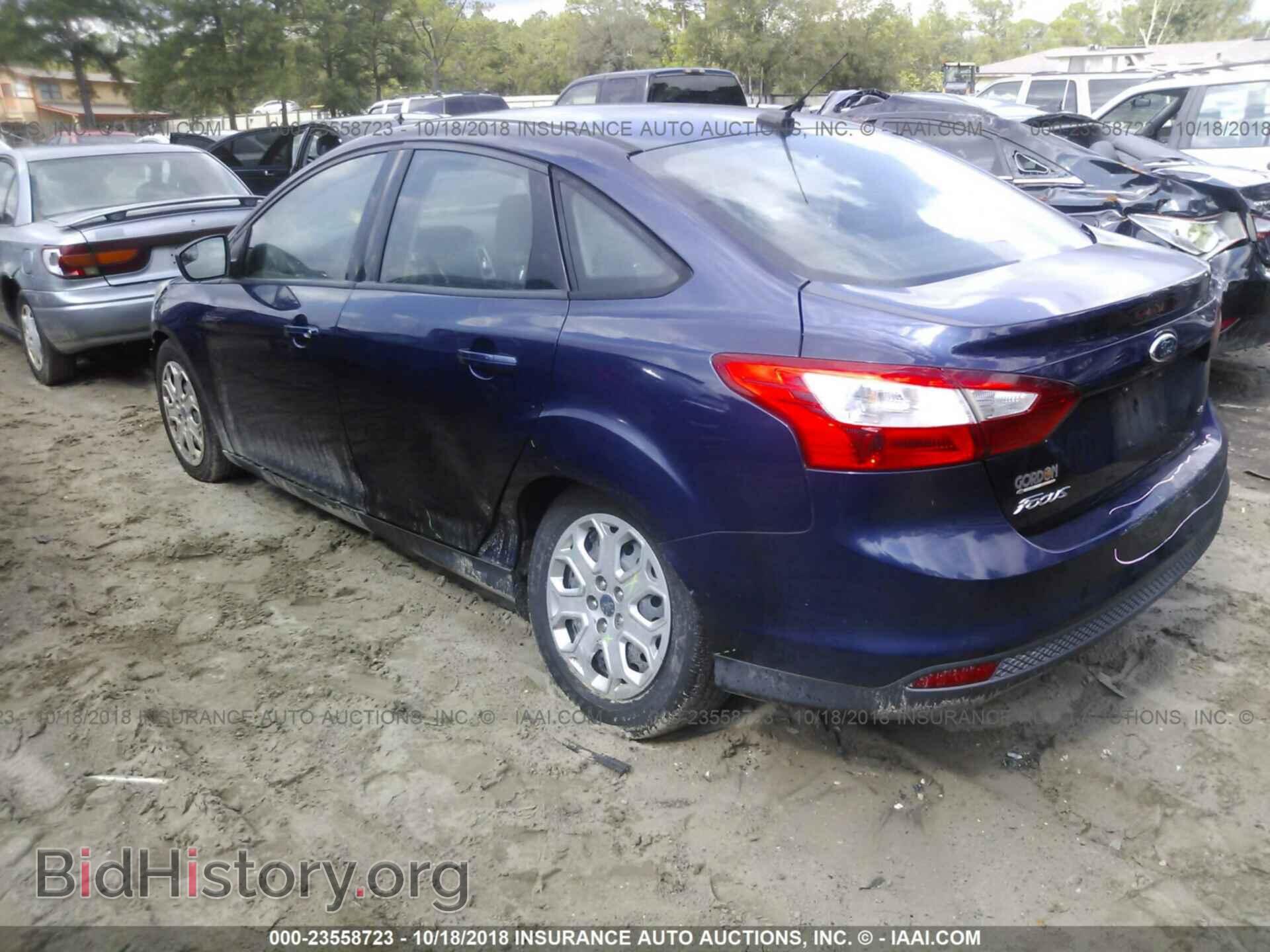 2012 Ford Focus - VIN: 1FAHP3F20CL157450 - Фото 3