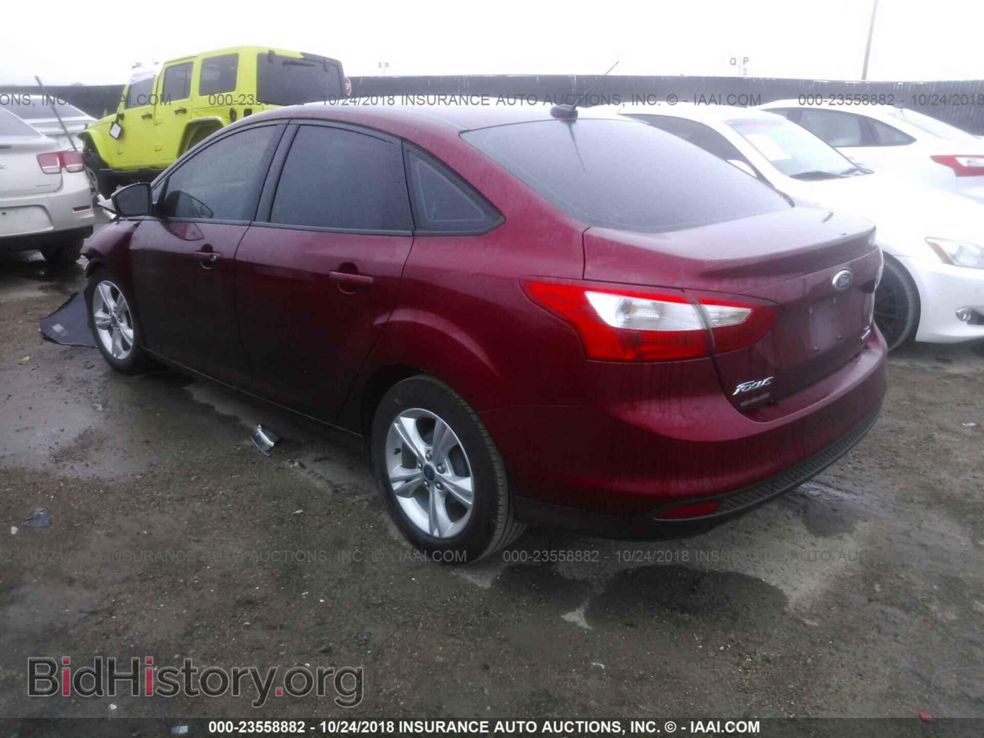 2013 Ford Focus - VIN: 1FADP3F26DL115672 - Photo 3