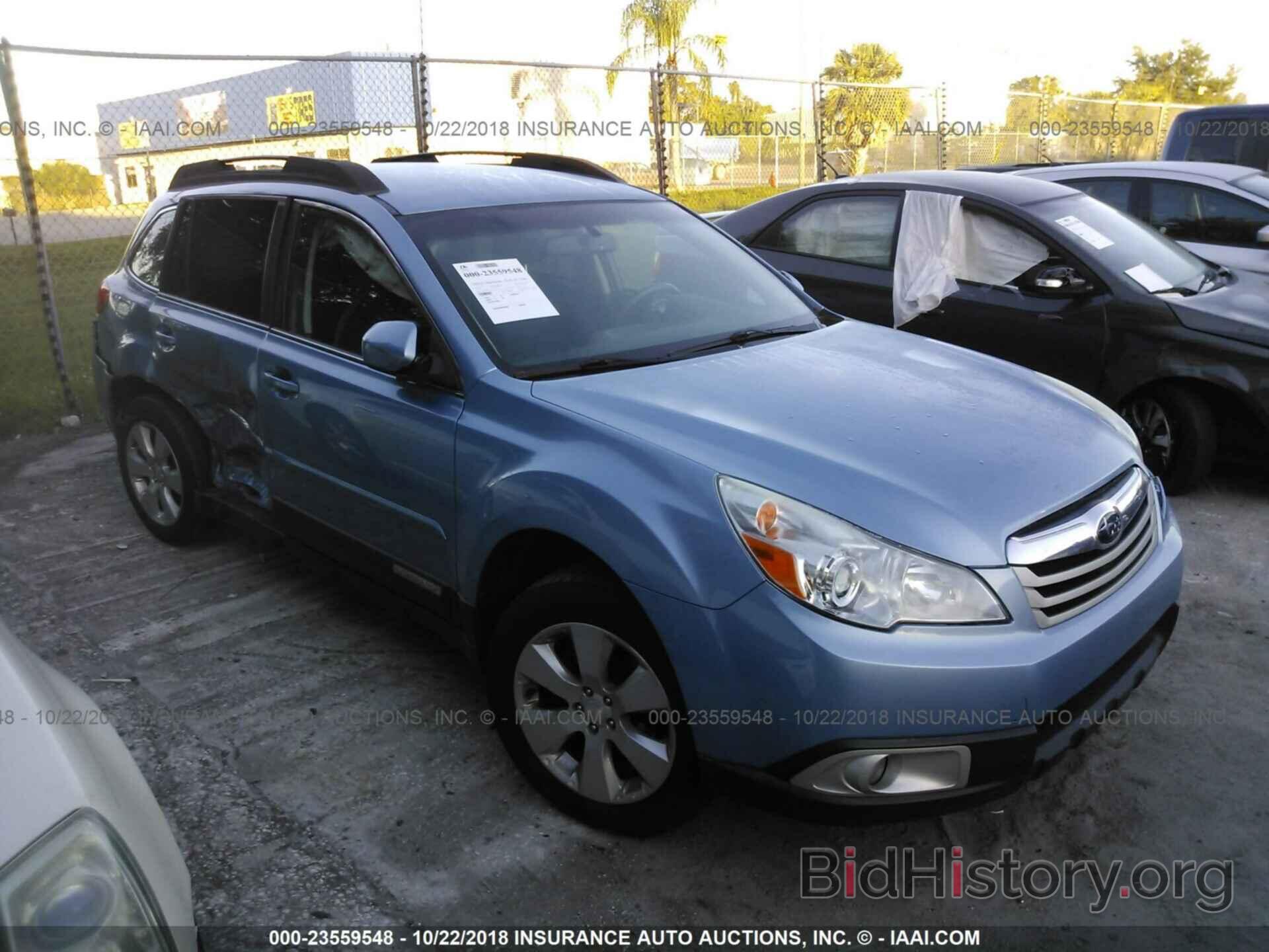 Photo 4S4BRCCCXC3297749 - Subaru Outback 2012