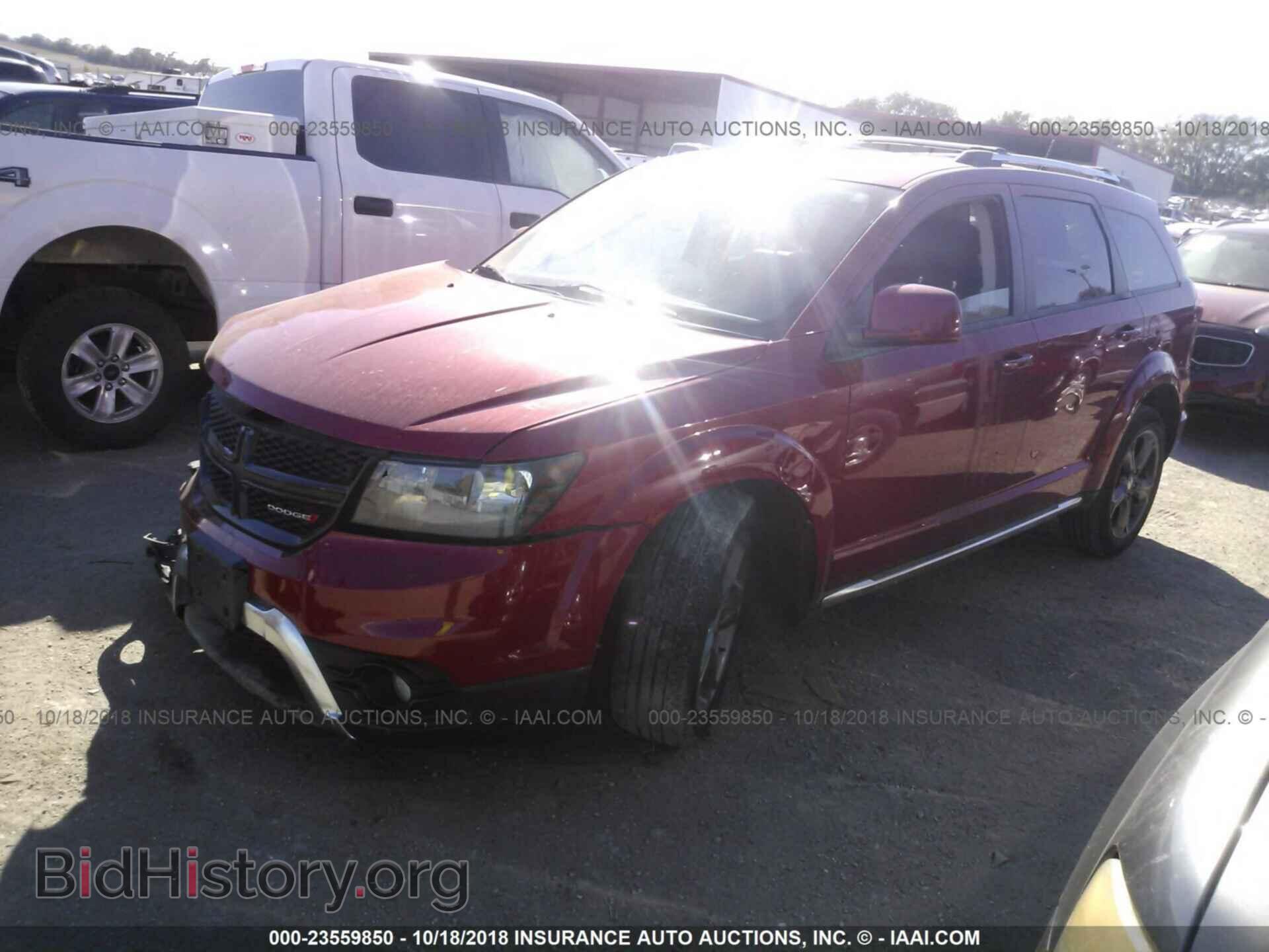 2015 Dodge Journey - VIN: 3C4PDCGG0FT583432 - Photo 2