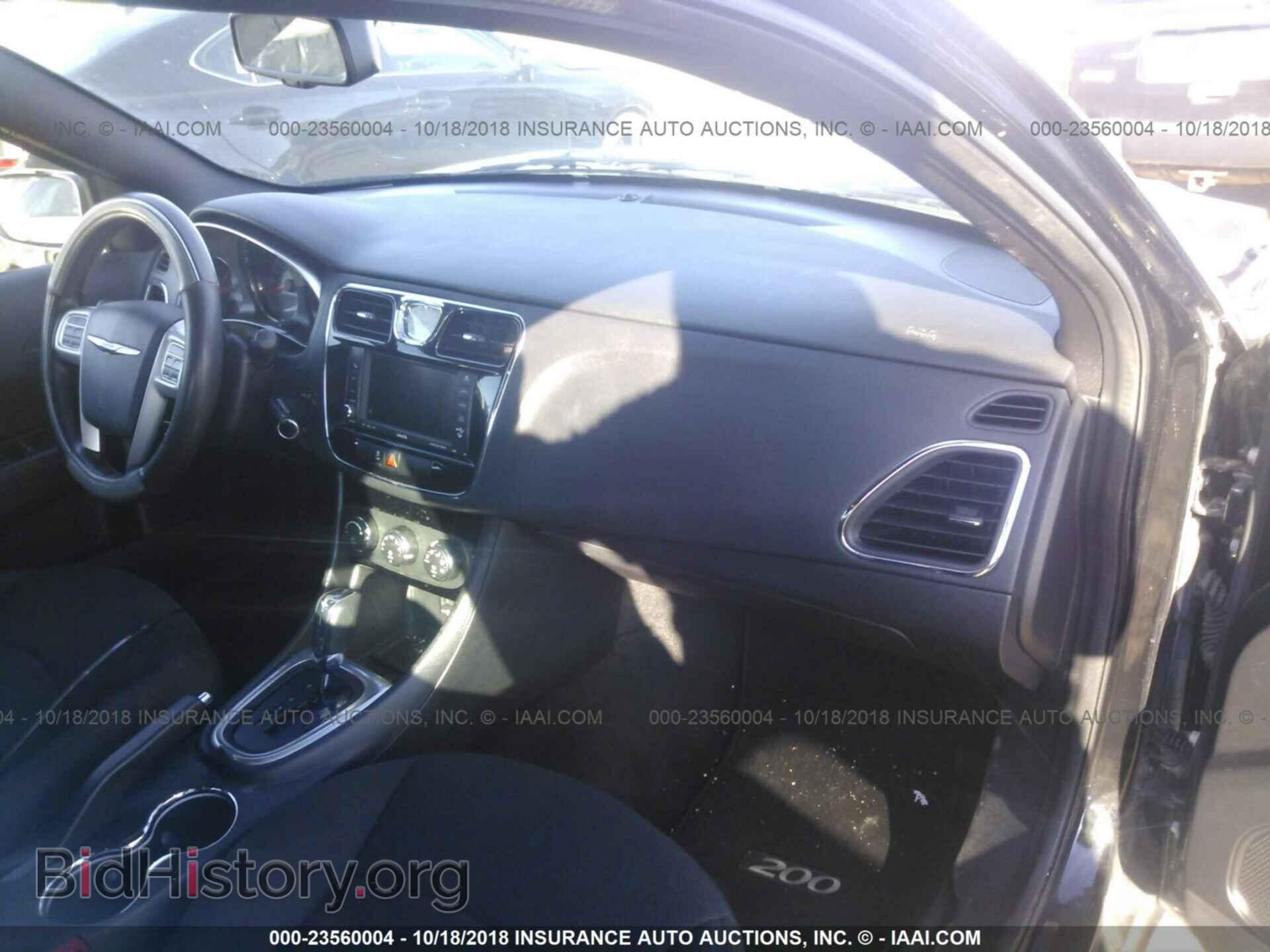 2011 Chrysler 200 - VIN: 1C3BC1FG9BN550091 - Photo 5