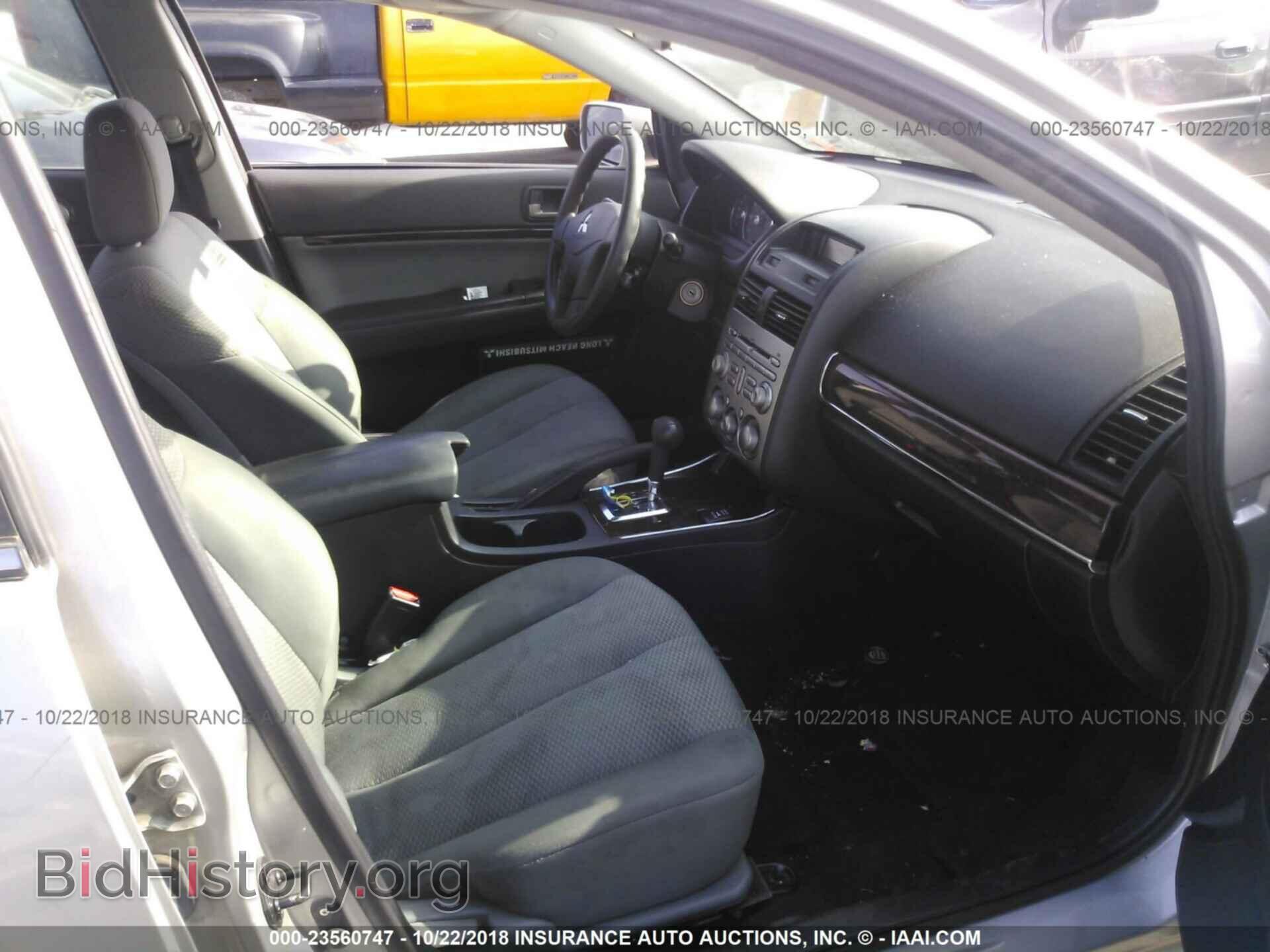 2011 Mitsubishi Galant - VIN: 4A32B3FFXBE010649 - Фото 5