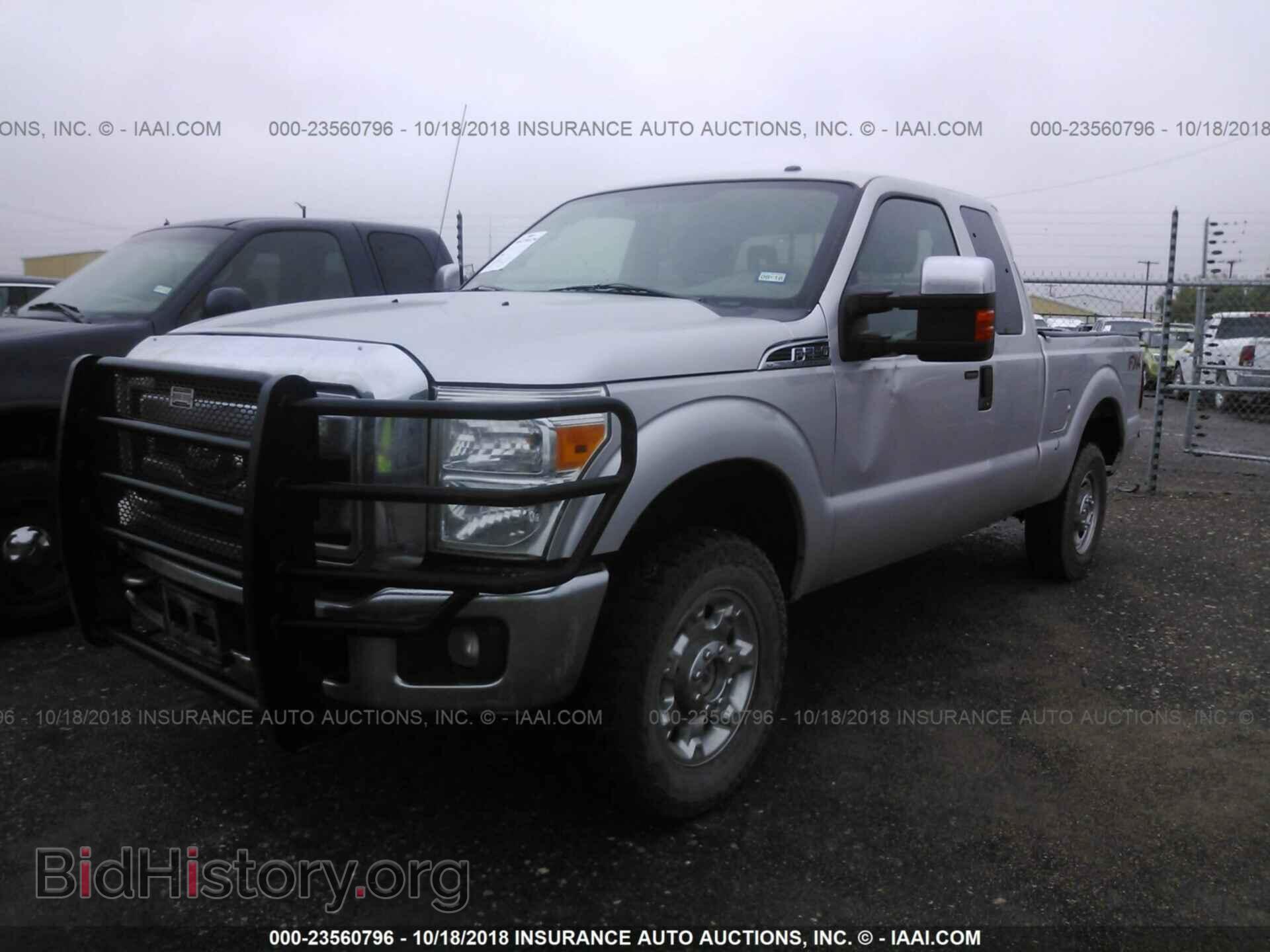 2012 Ford F250 - VIN: 1FT7X2B68CEA70862 - Фото 2