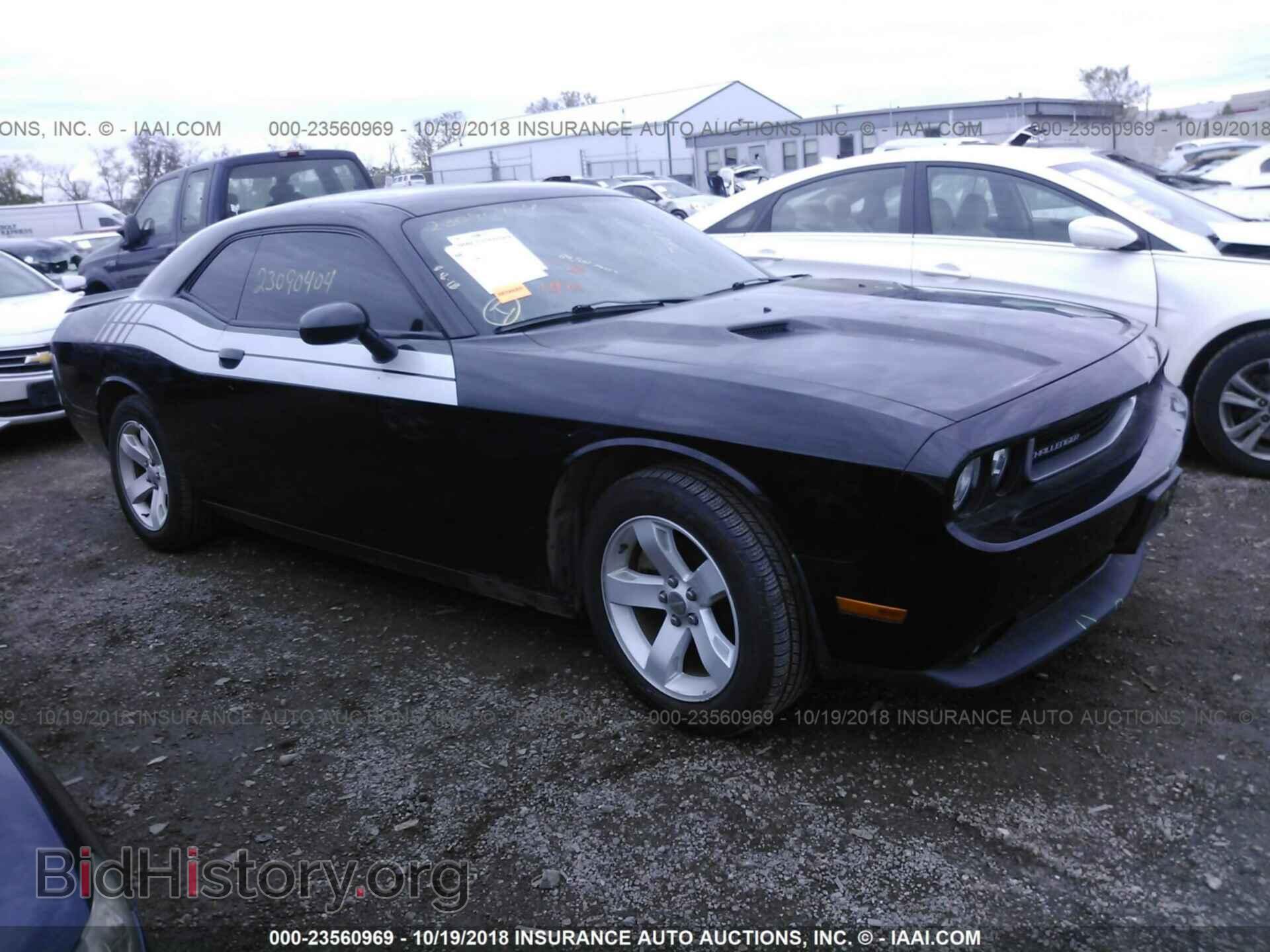 Фотография 2B3CJ4DG8BH601004 - Dodge Challenger 2011
