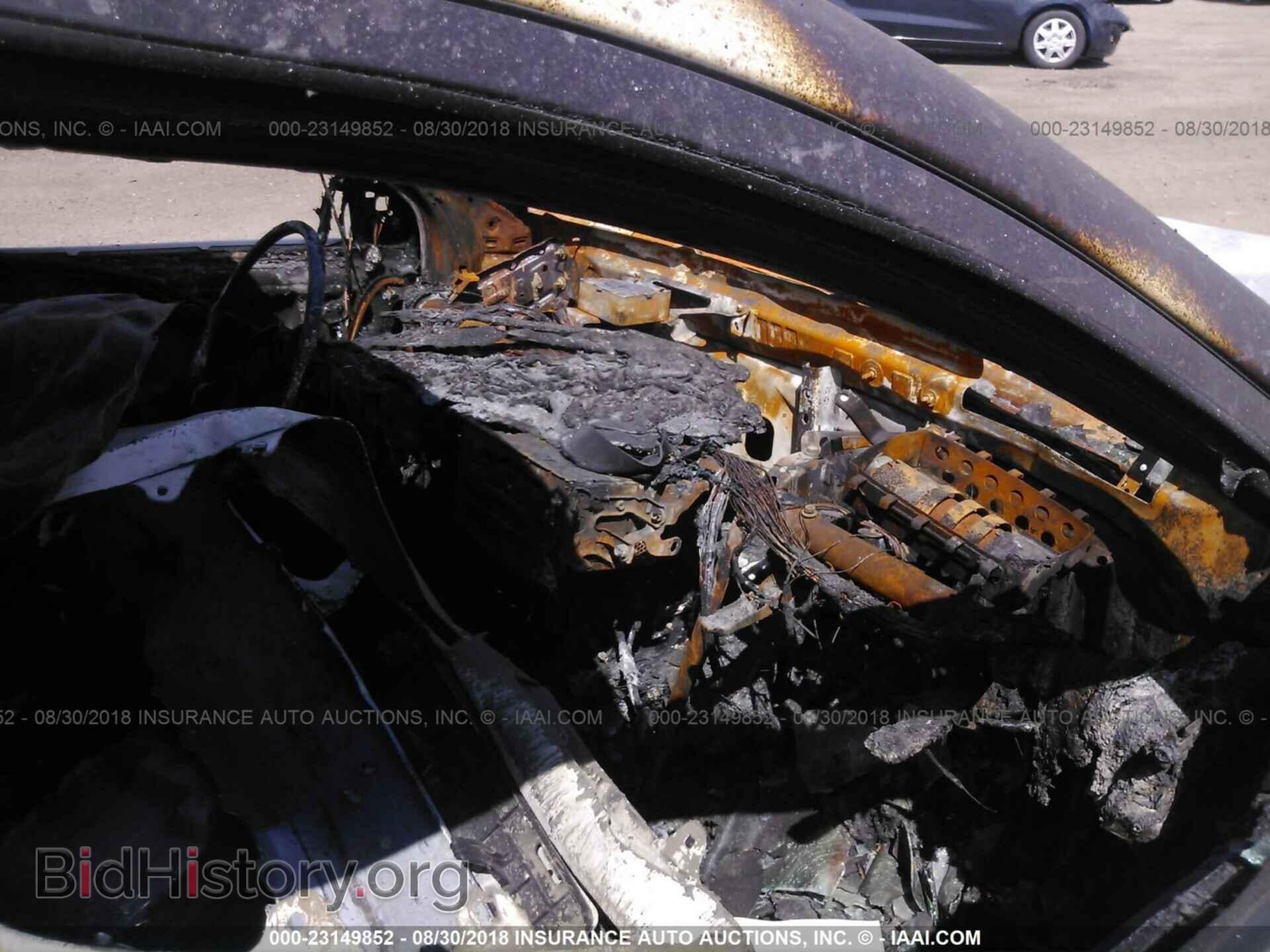 2011 TOYOTA COROLLA - VIN: 2T1BU4EE2BC708638 - Фото 5