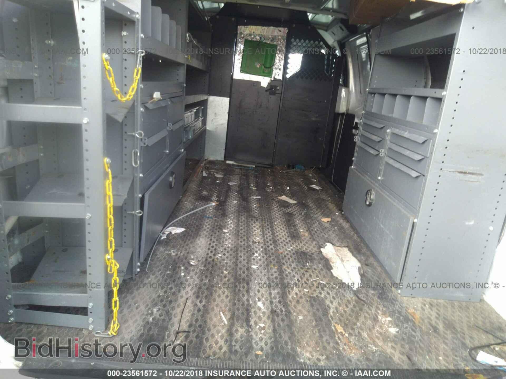 2011 Ford Econoline - VIN: 1FTNE2EL8BDA51733 - Фото 8