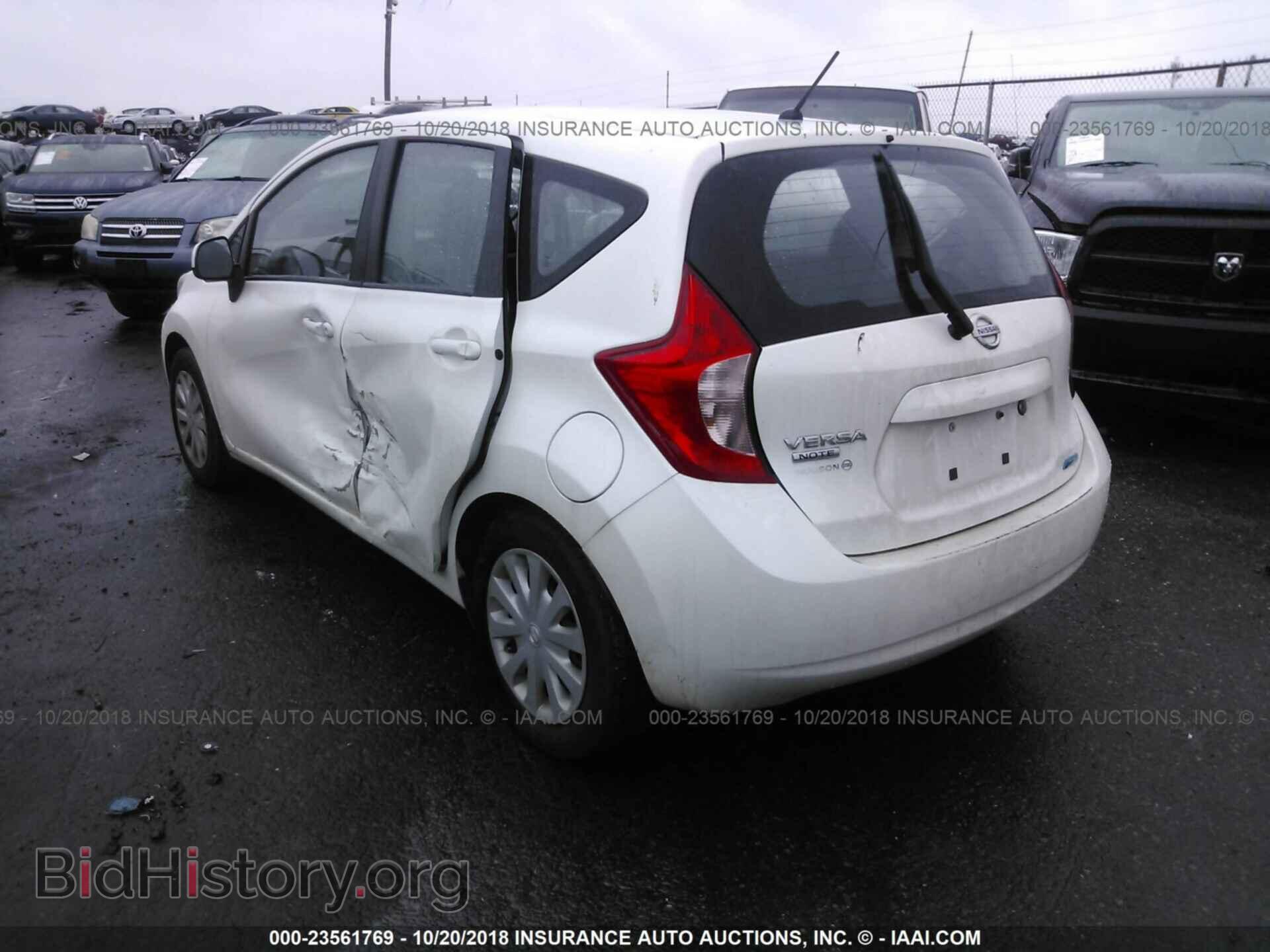 2014 Nissan Versa note - VIN: 3N1CE2CP7EL425070 - Фото 3