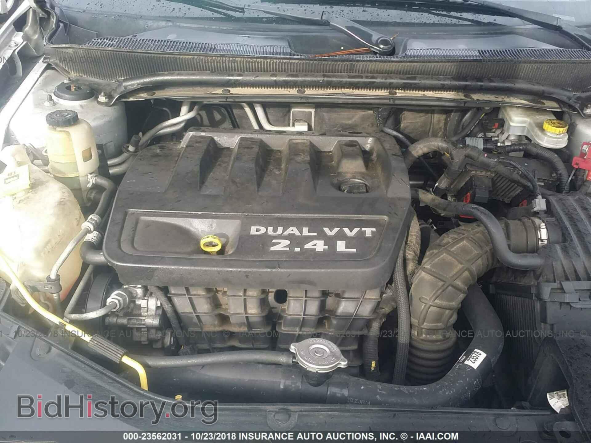 2012 CHRYSLER 200 - VIN: 1C3CCBBB2CN120246 - Фото 10