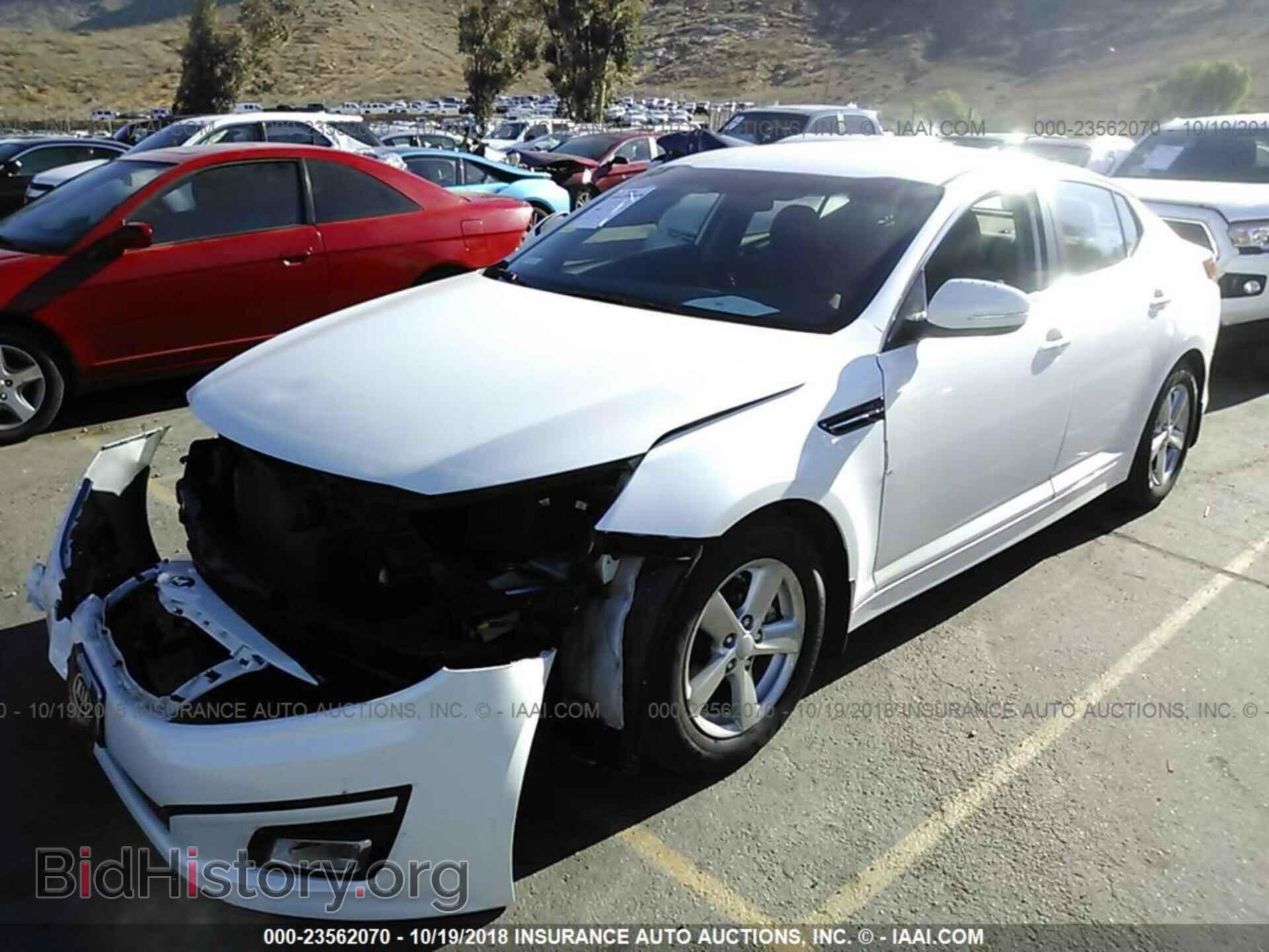 2015 Kia Optima - VIN: KNAGM4A75F5663997 - Photo 2