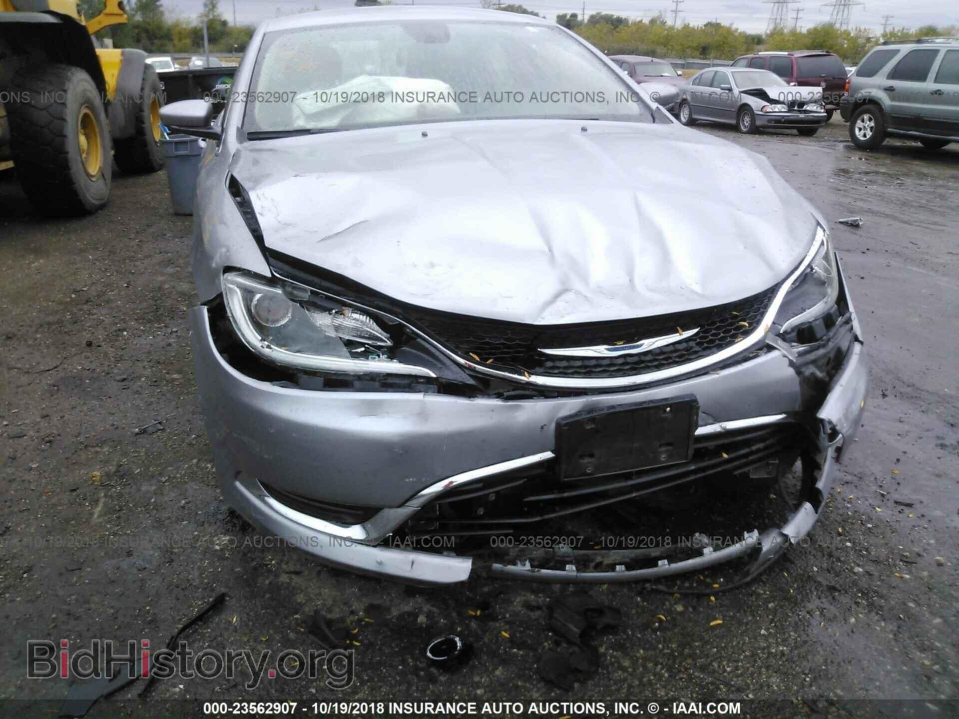 2015 Chrysler 200 - VIN: 1C3CCCAB7FN665676 - Фото 6