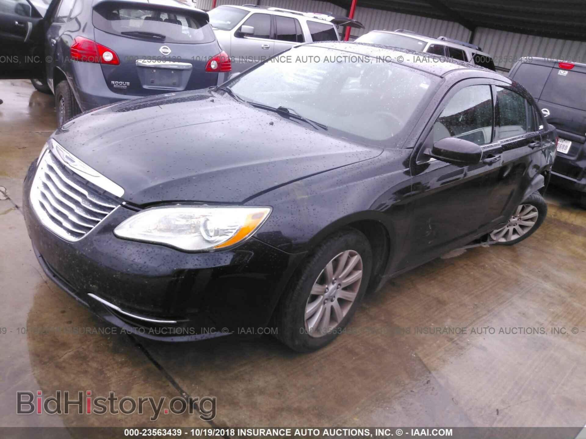 2013 CHRYSLER 200 - VIN: 1C3CCBBB5DN695278 - Photo 2