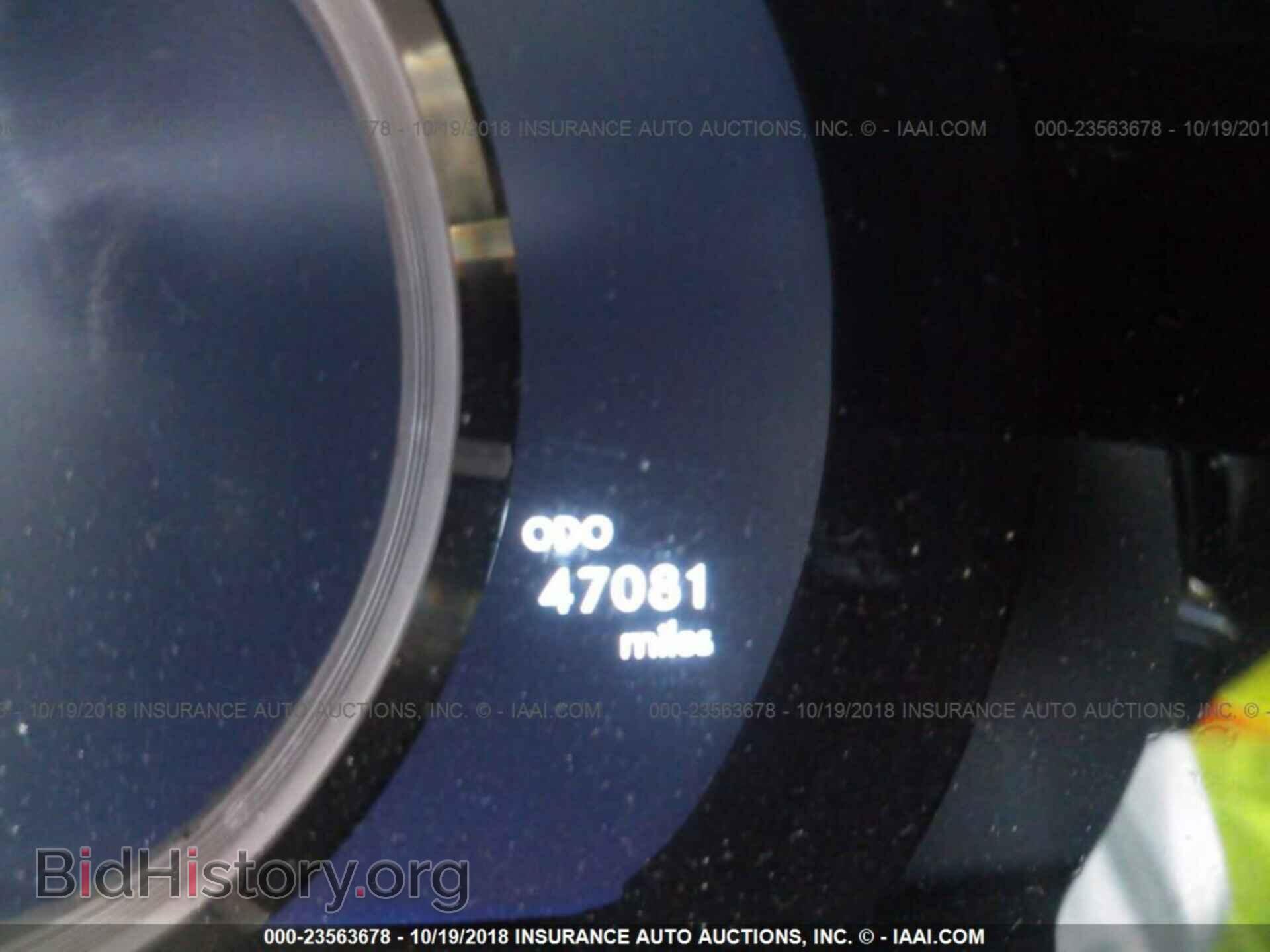 2016 LEXUS IS - VIN: JTHBA1D25G5030260 - Photo 7