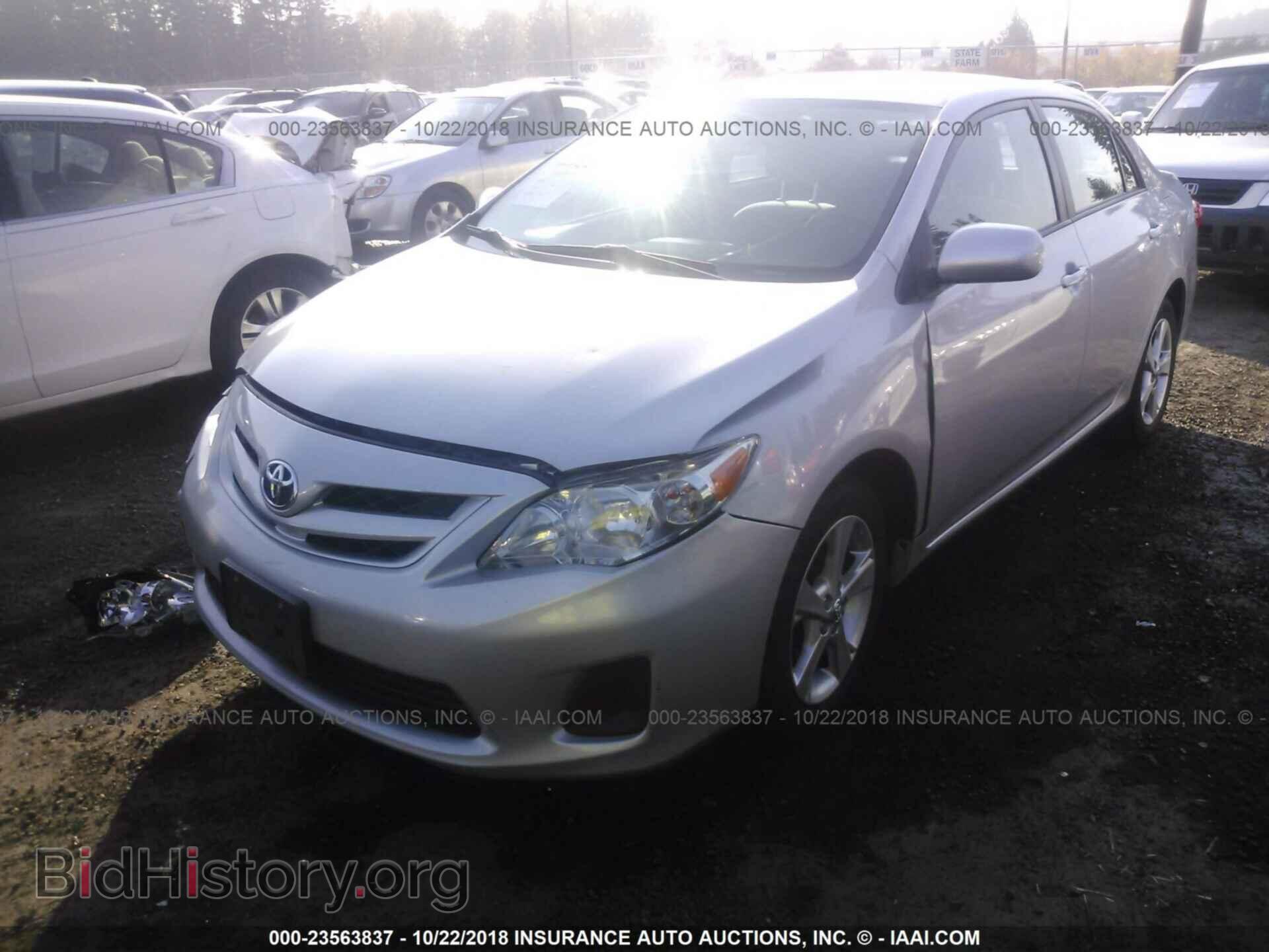 2011 Toyota Corolla - VIN: 2T1BU4EE5BC642411 - Photo 2