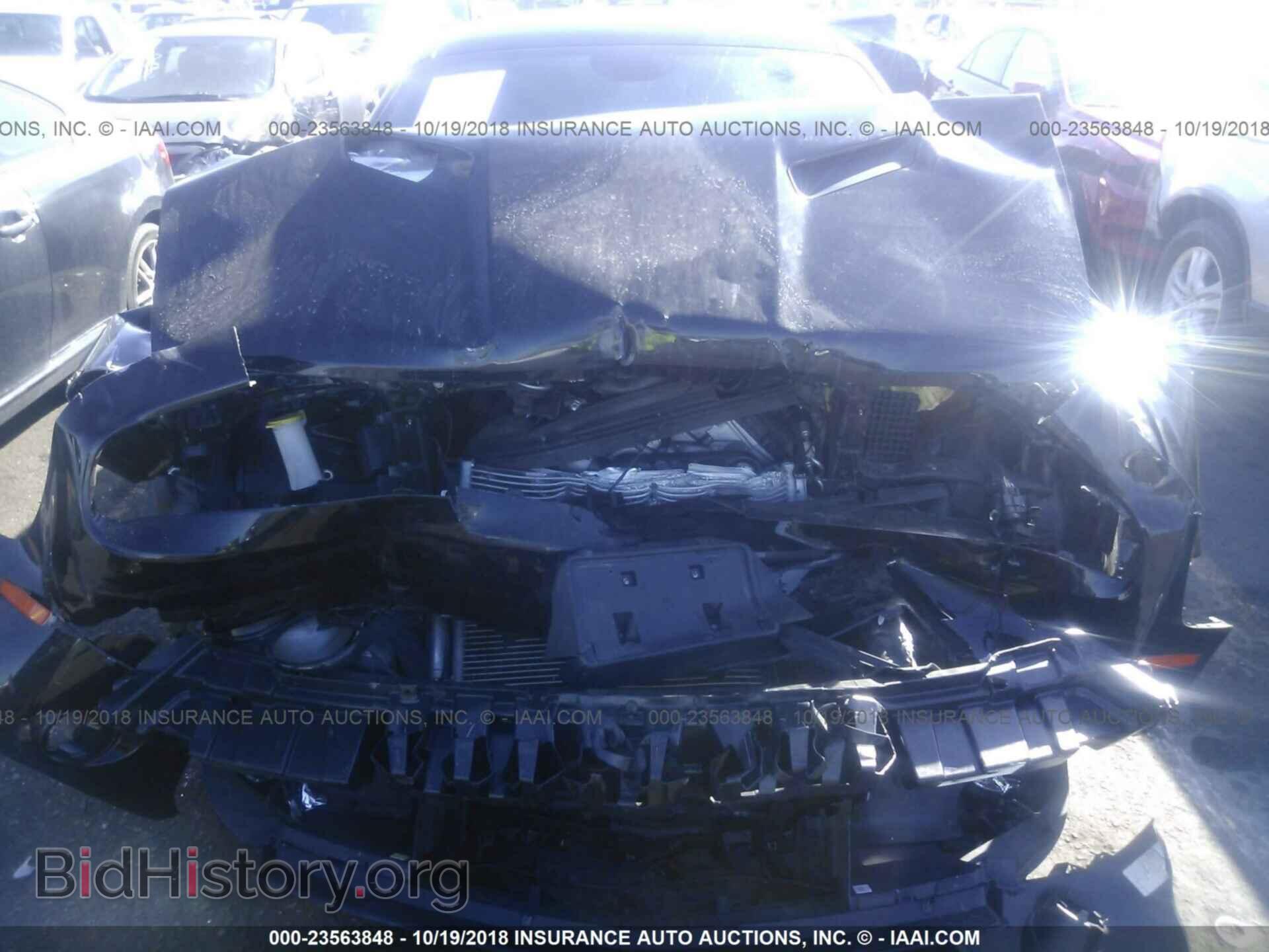 2016 Dodge Challenger - VIN: 2C3CDZBT7GH311741 - Photo 6