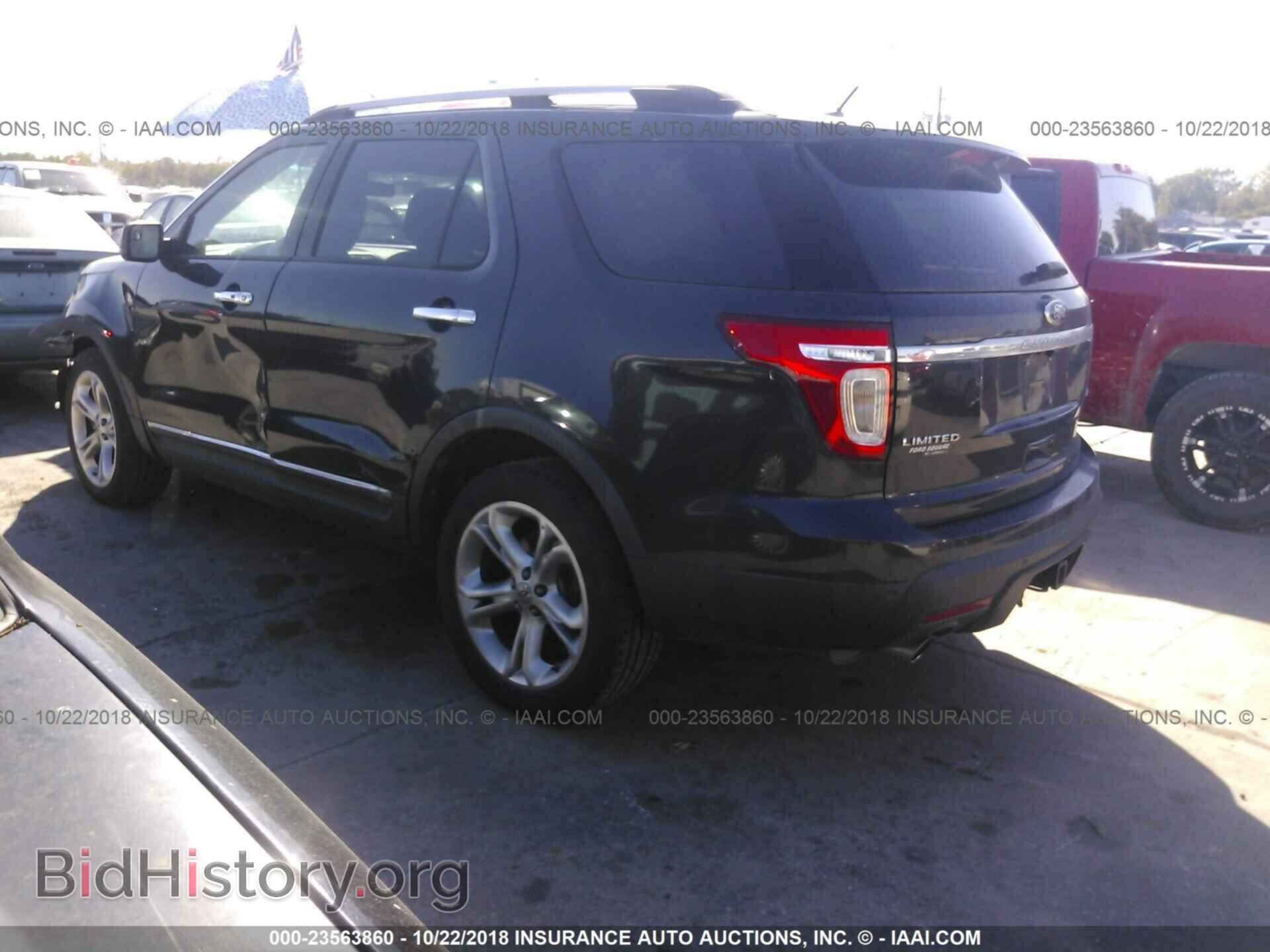 2011 Ford Explorer - VIN: 1FMHK8F84BGA18385 - Фото 3