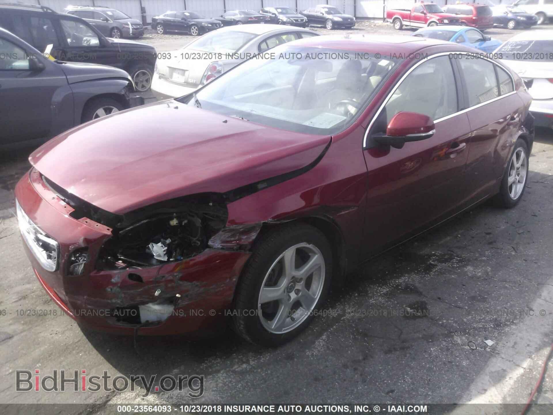 2012 VOLVO S60 - VIN: YV1622FS7C2117327 - Фото 2