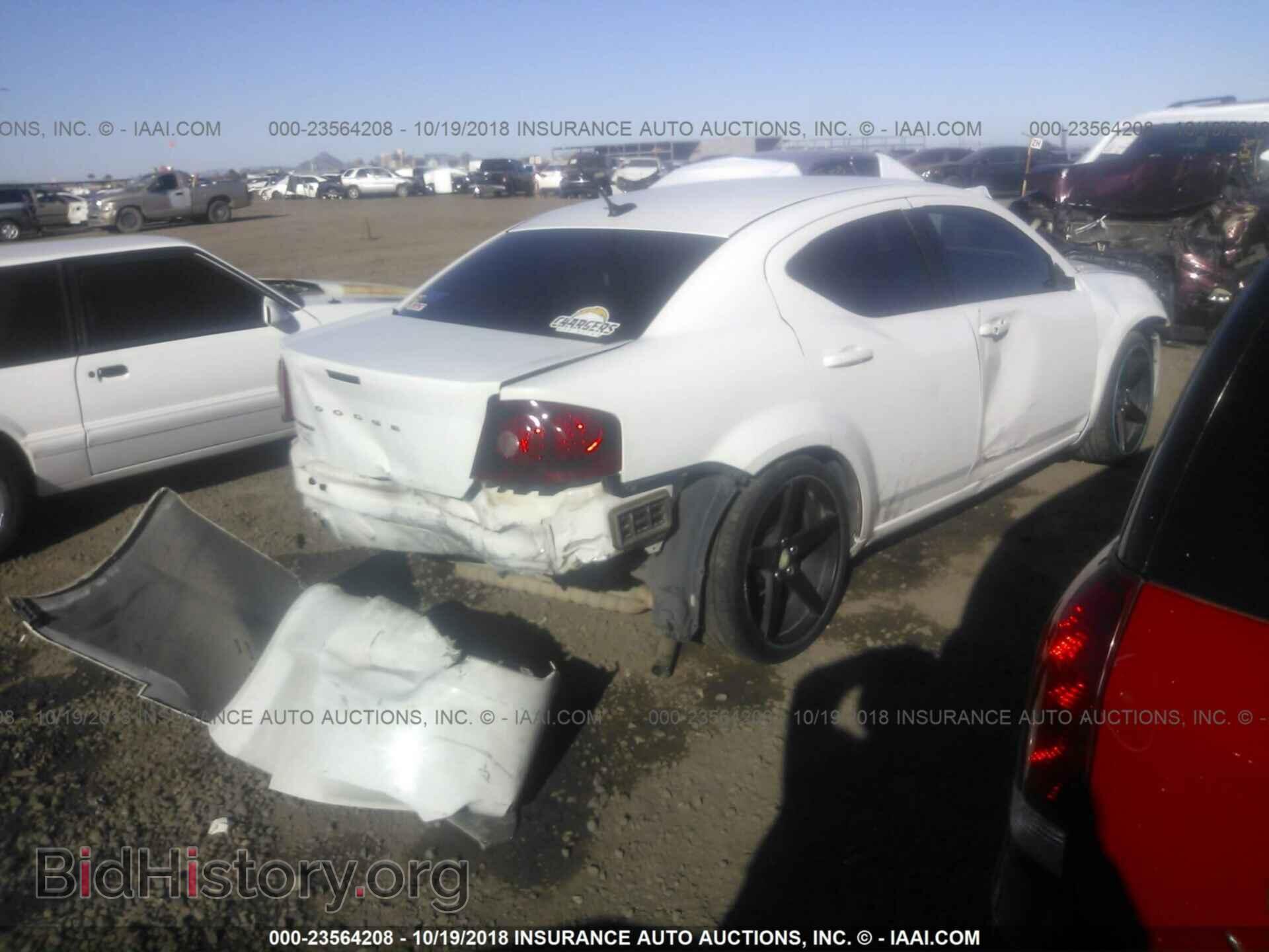 2014 Dodge Avenger - VIN: 1C3CDZAB2EN129880 - Фото 4