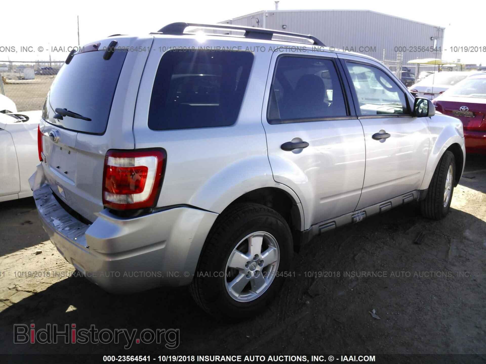 2012 FORD ESCAPE - VIN: 1FMCU9D71CKC44600 - Photo 4