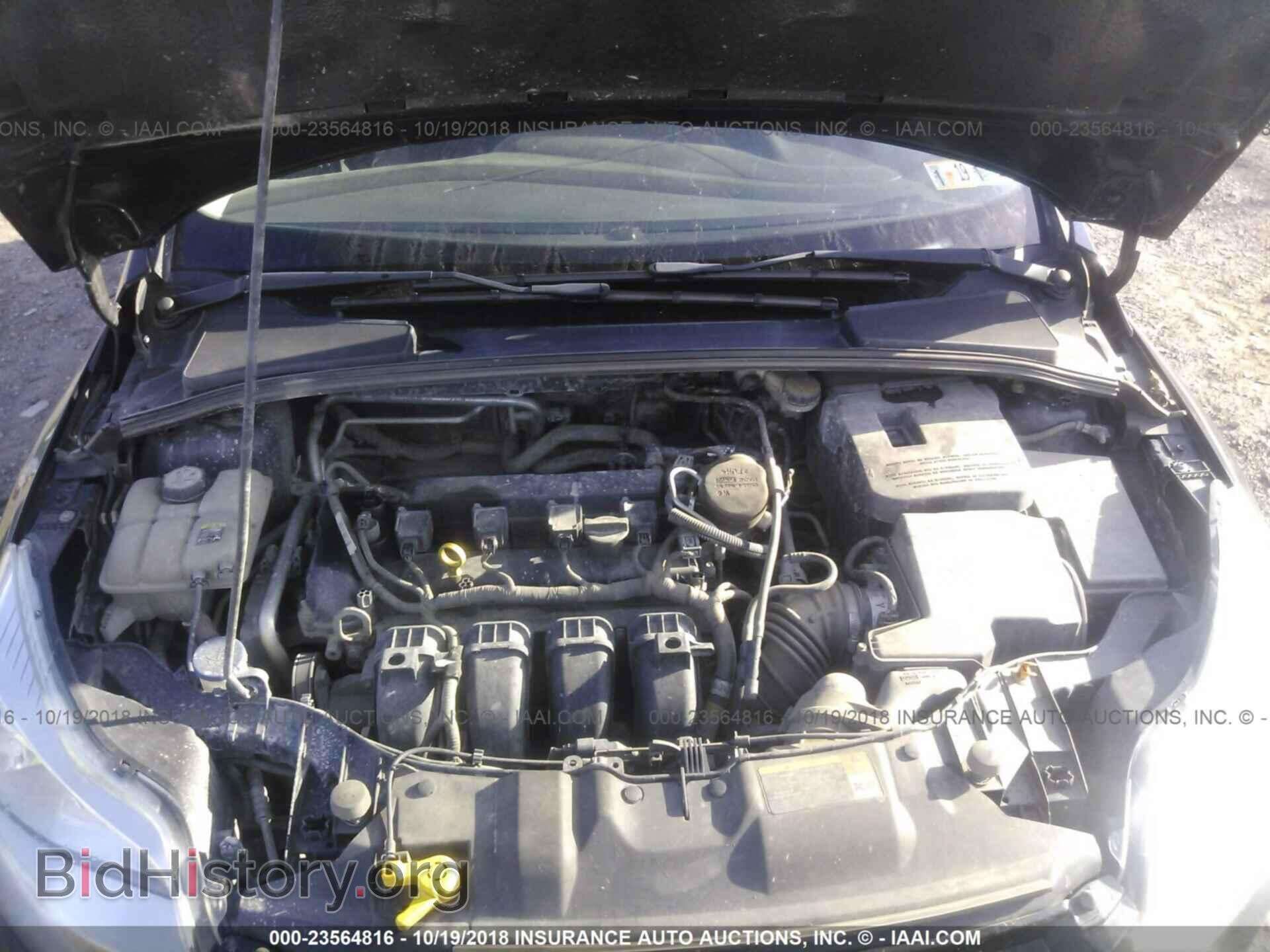 2012 Ford Focus - VIN: 1FAHP3K27CL233686 - Photo 10