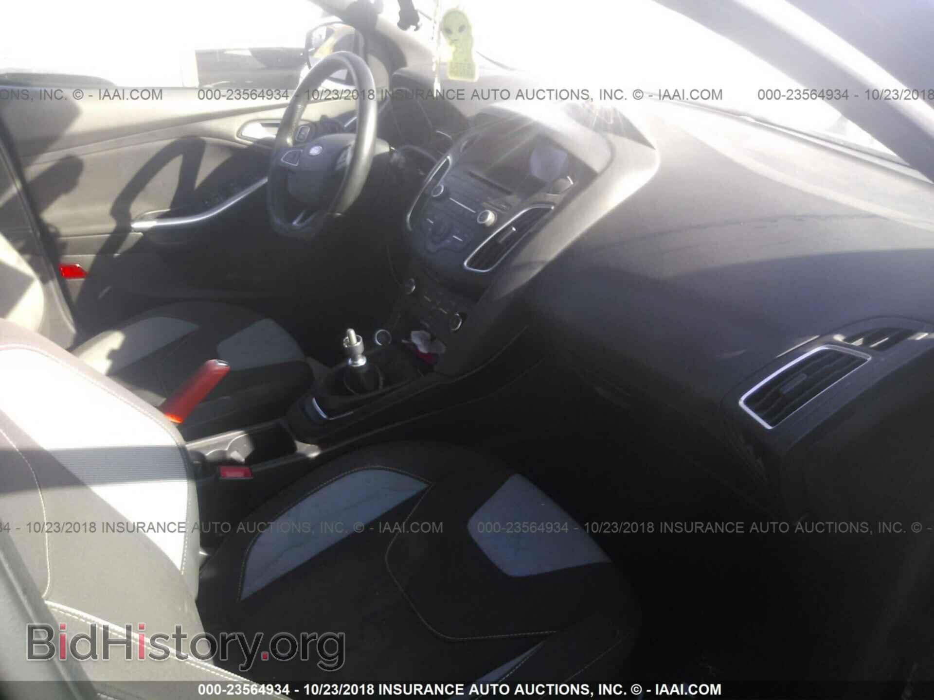 2017 Ford Focus - VIN: 1FADP3L99HL236140 - Фото 5