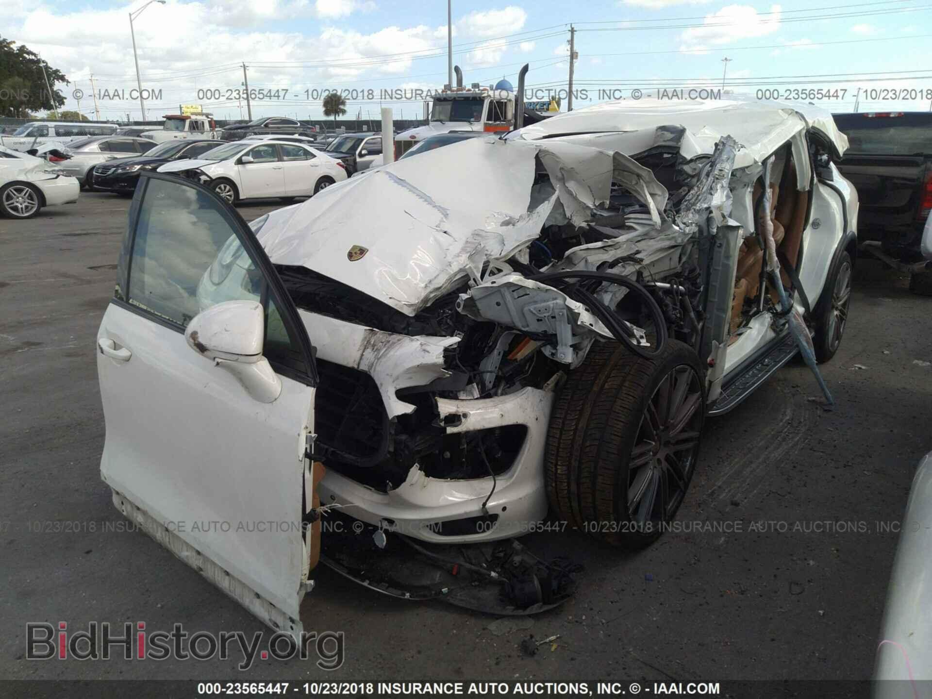 2012 PORSCHE CAYENNE - VIN: WP1AC2A28CLA80088 - Фото 2