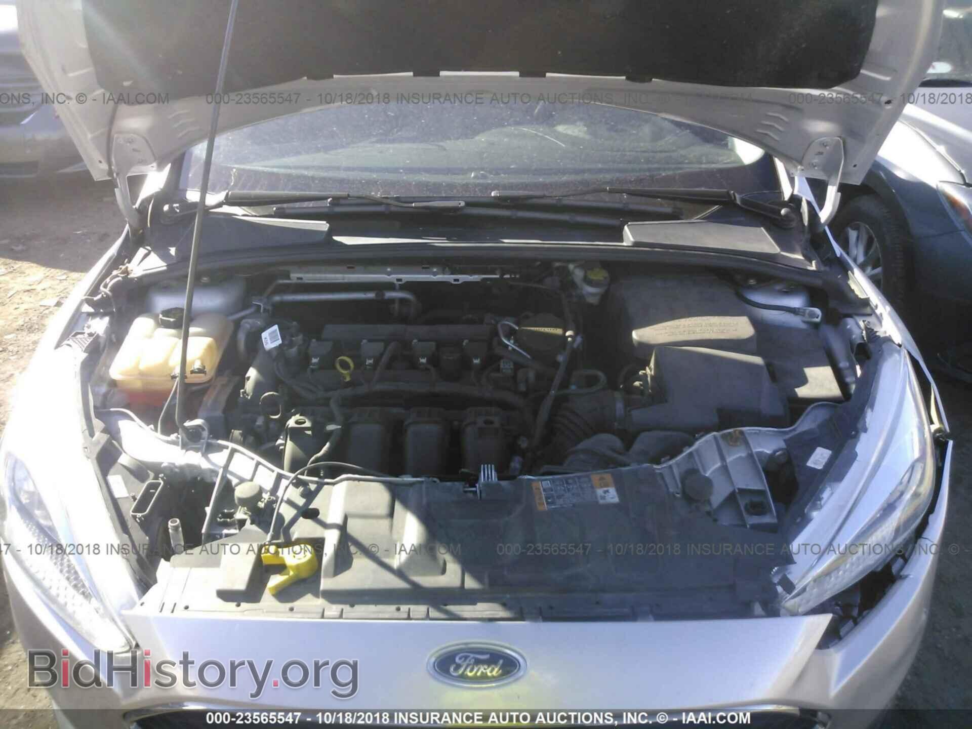 2015 Ford Focus - VIN: 1FADP3F22FL295624 - Photo 10