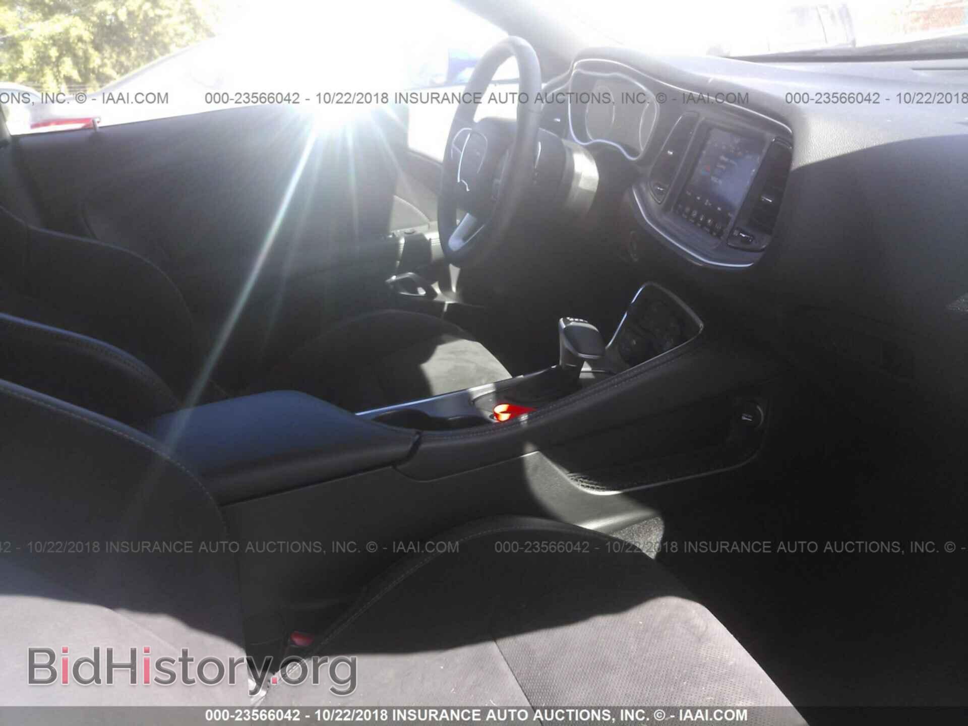 2018 Dodge Challenger - VIN: 2C3CDZBT0JH251437 - Фото 5