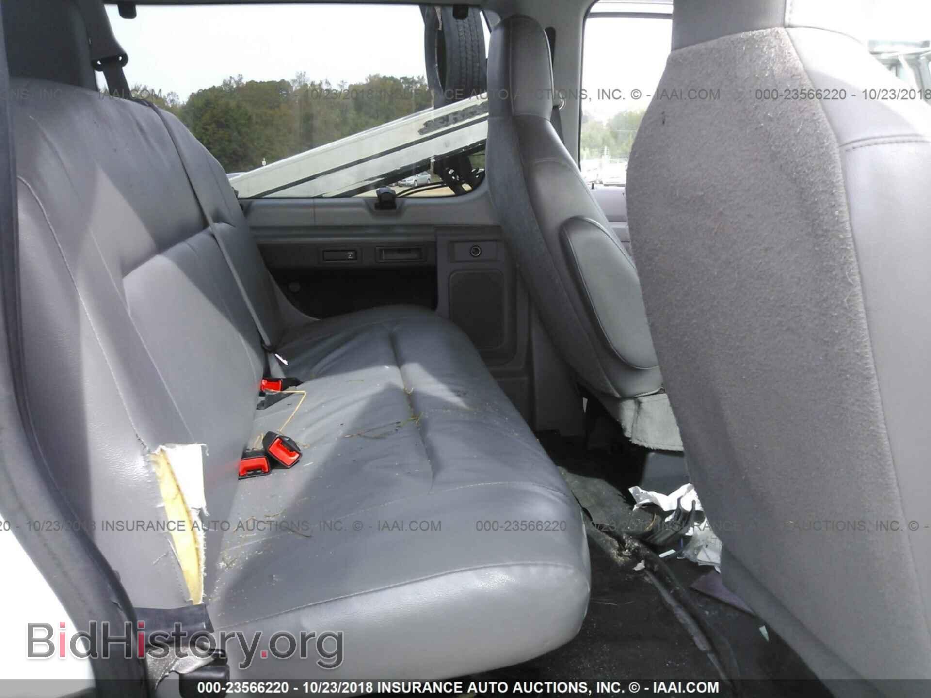 2009 FORD ECONOLINE - VIN: 1FBSS31L09DA83775 - Photo 8