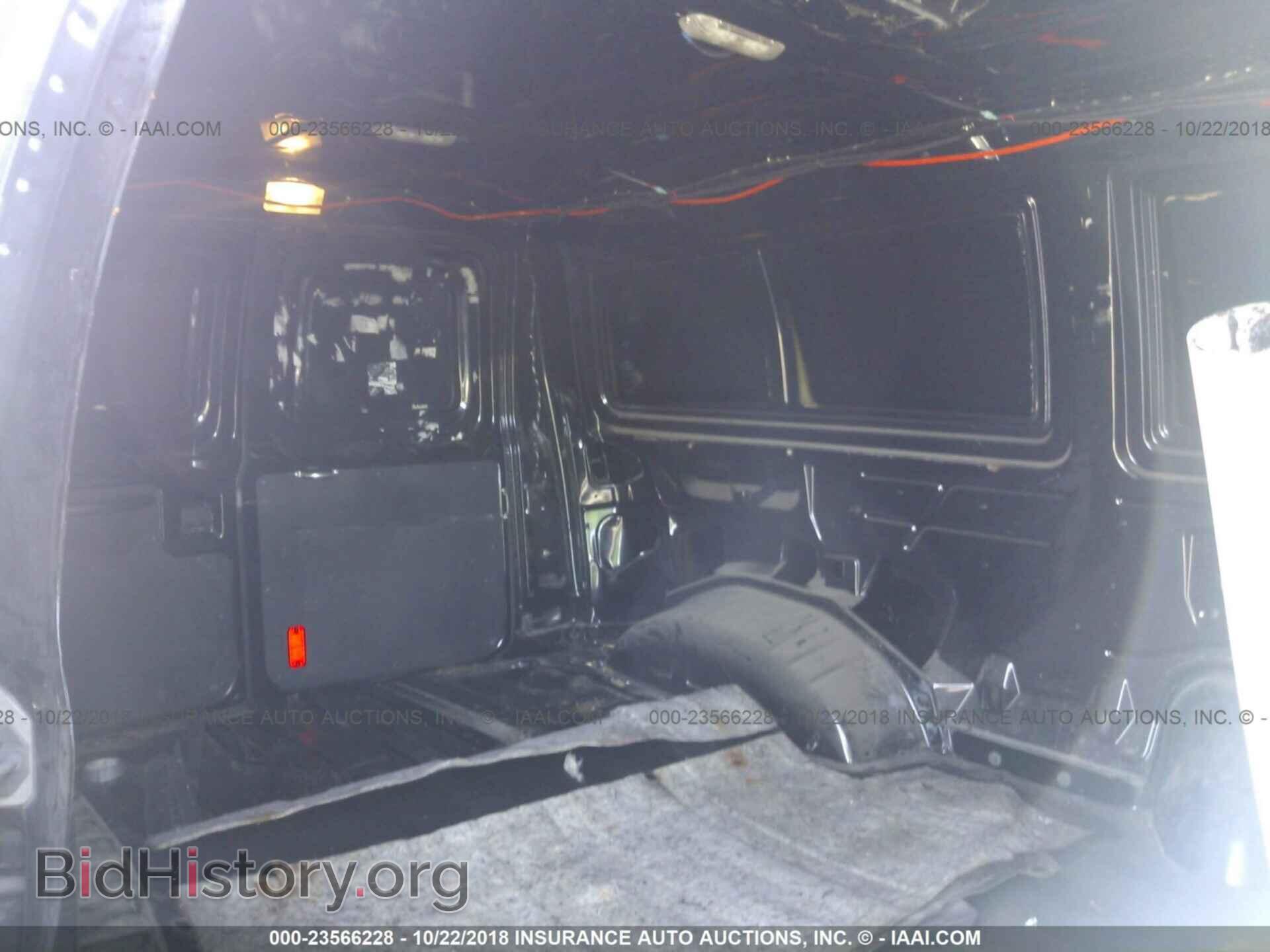 2014 Ford Econoline - VIN: 1FTNE1EW5EDA75996 - Photo 8