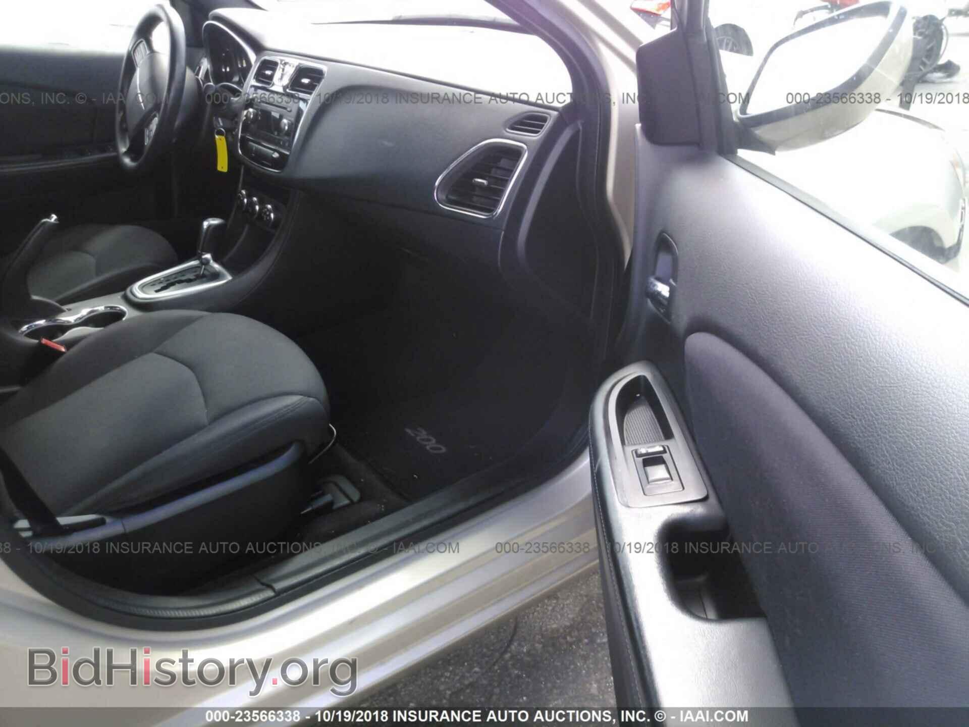 2013 Chrysler 200 - VIN: 1C3CCBAB6DN704510 - Фото 5