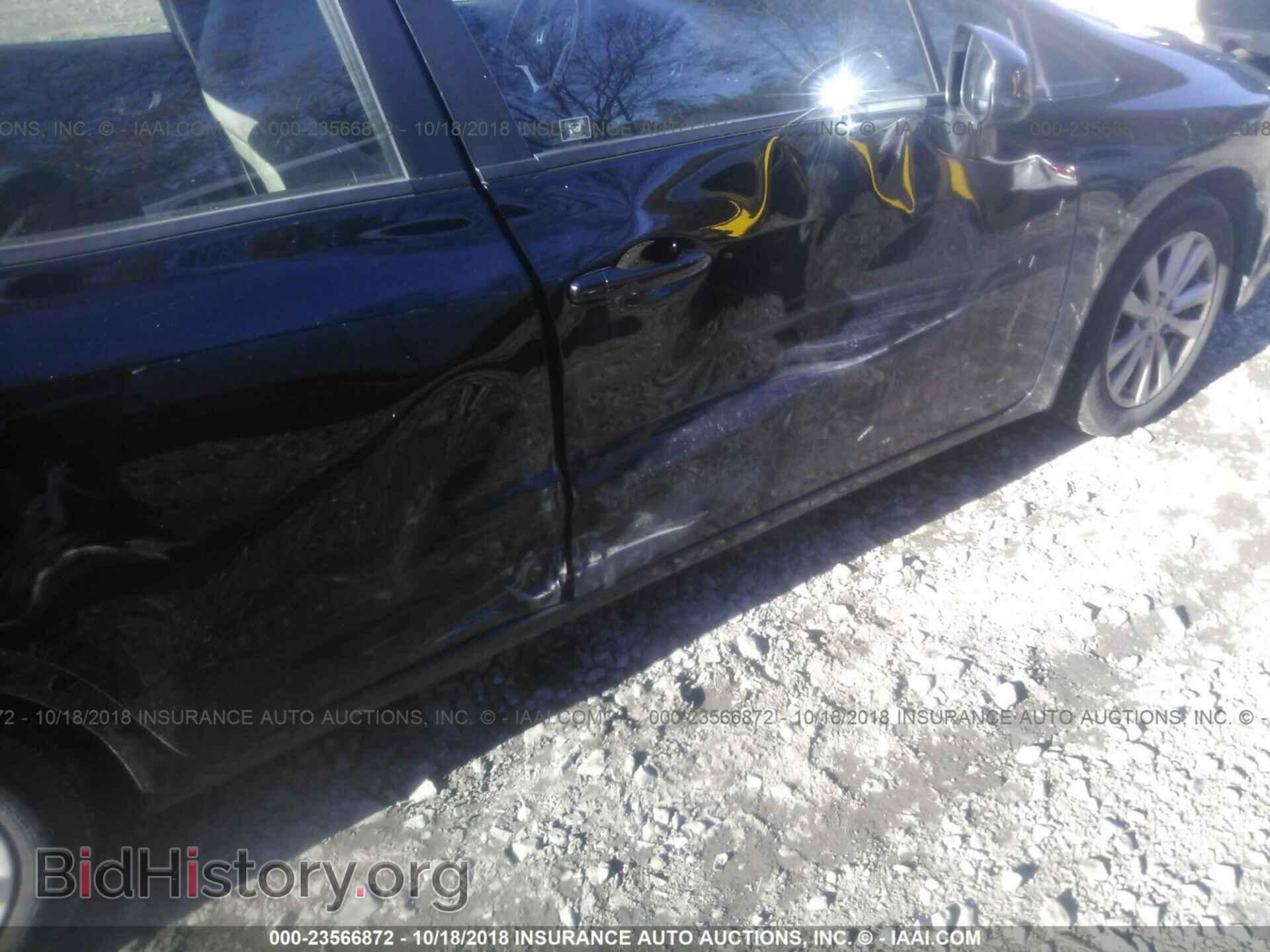 2012 Honda Civic - VIN: 19XFB2F89CE338389 - Photo 6