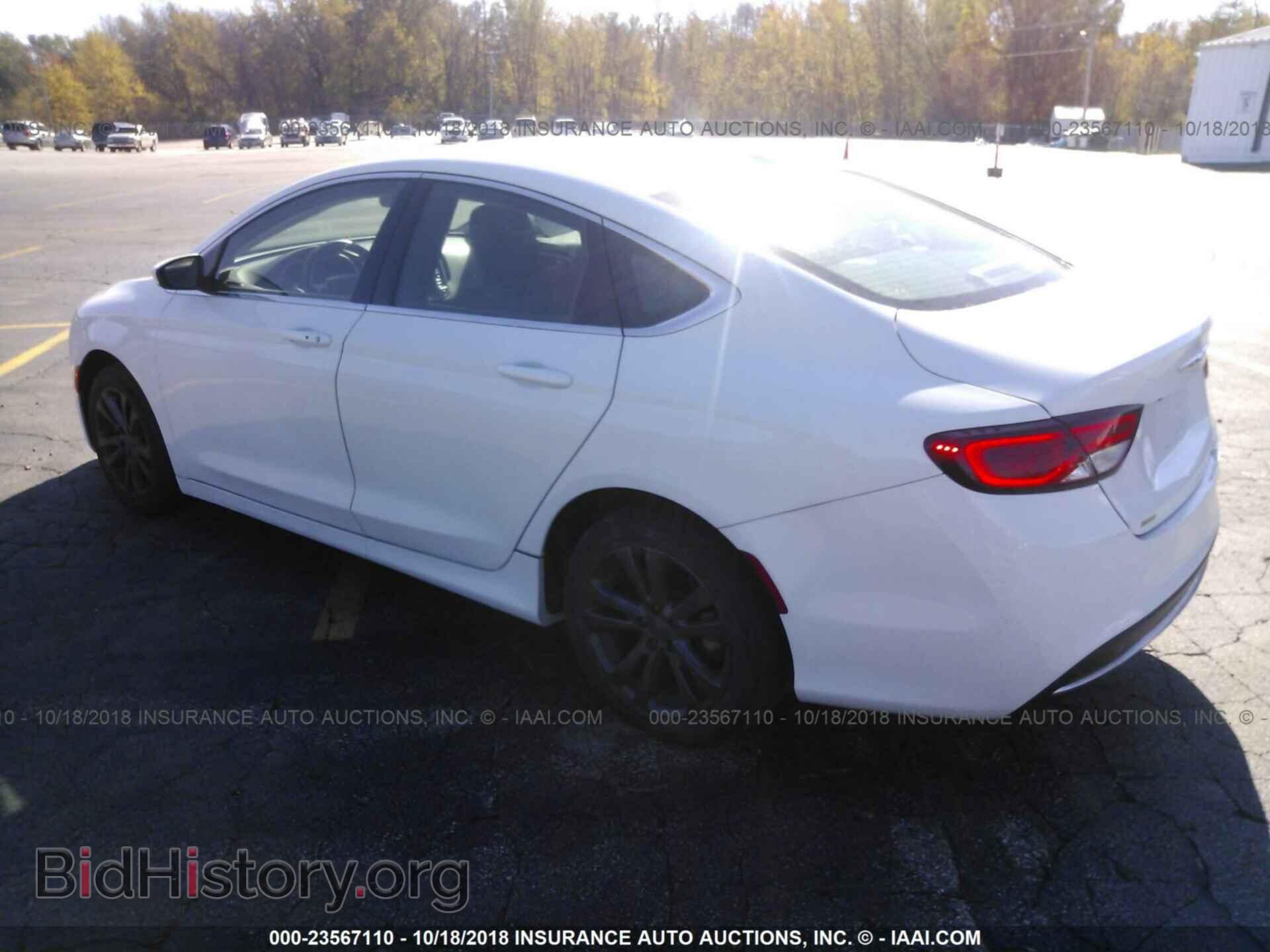 2015 Chrysler 200 - VIN: 1C3CCCAB4FN726272 - Photo 3