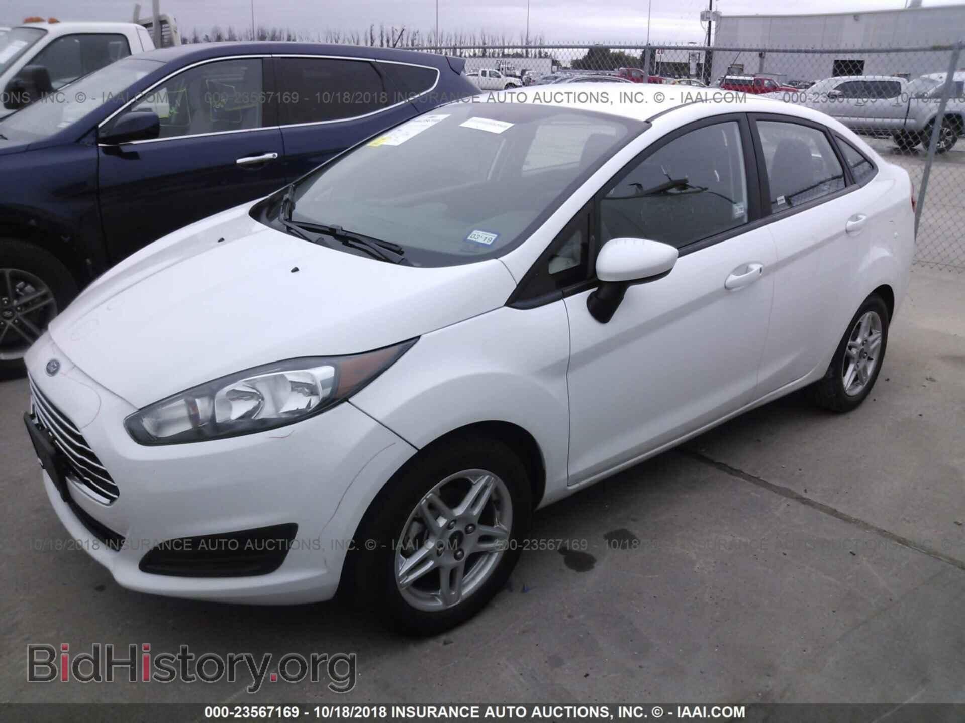 2017 Ford Fiesta - VIN: 3FADP4BJ6HM129157 - Фото 2