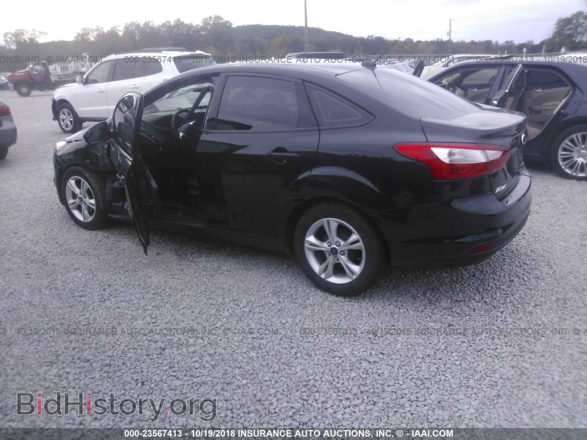 2014 Ford Focus - VIN: 1FADP3F29EL135724 - Фото 3