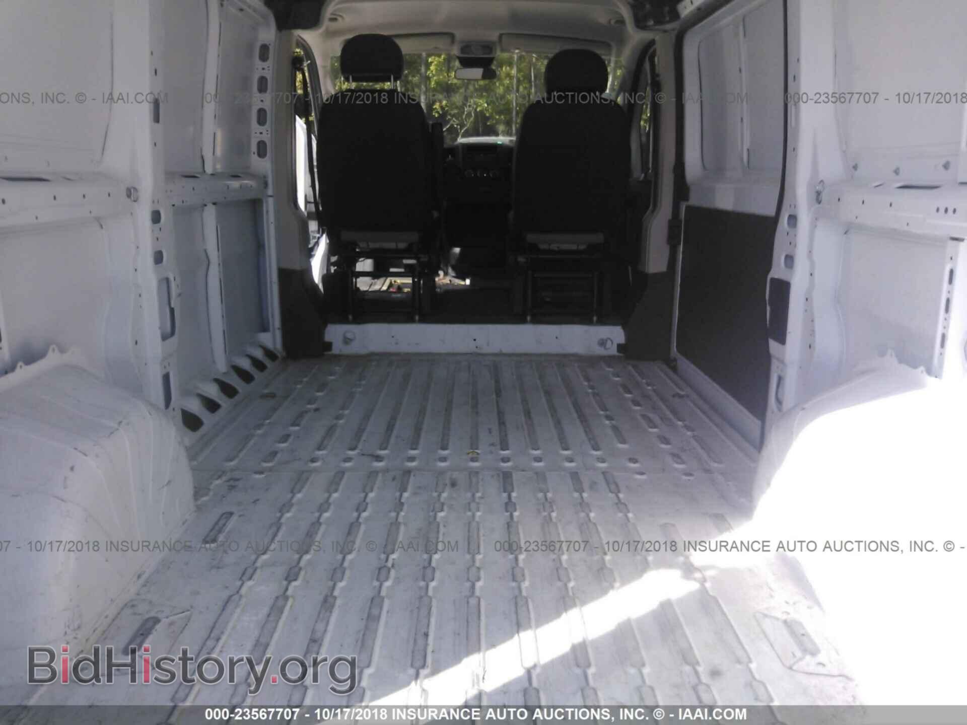 2017 Ram Promaster 1500 - VIN: 3C6TRVAGXHE545984 - Фото 8