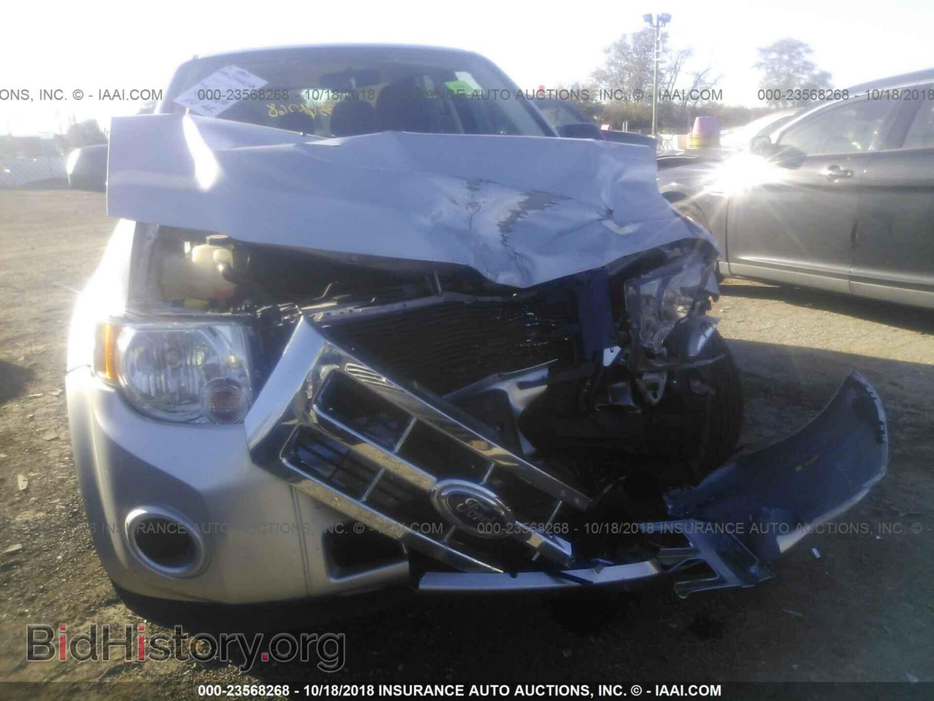 2011 Ford Escape - VIN: 1FMCU0C71BKC49114 - Photo 6