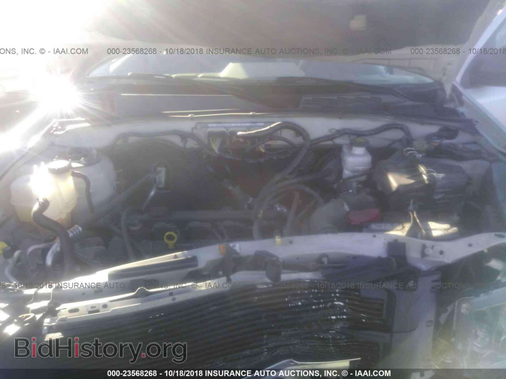 2011 Ford Escape - VIN: 1FMCU0C71BKC49114 - Photo 10