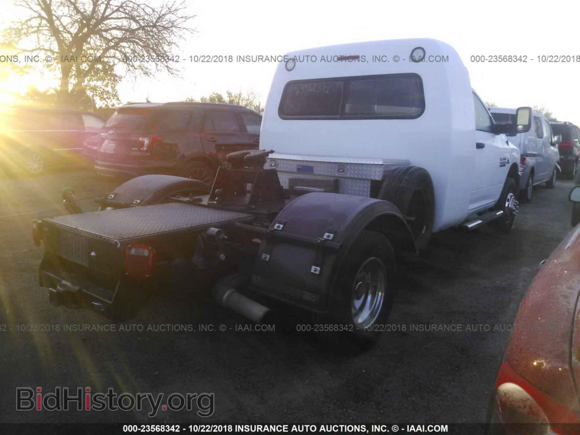 2015 Ram 3500 - VIN: 3C7WRTBL0FG649037 - Фото 4