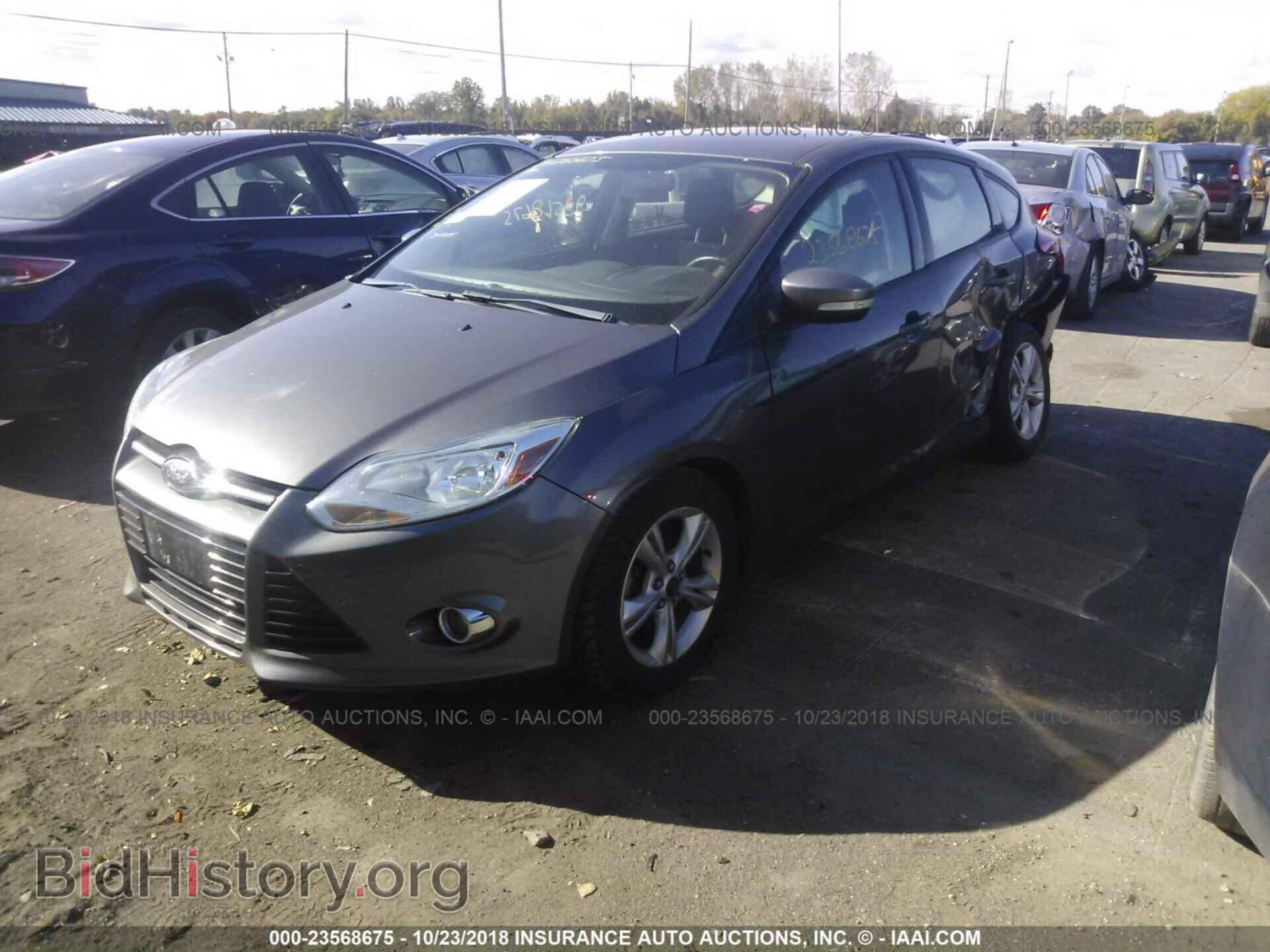 2012 Ford Focus - VIN: 1FAHP3K27CL342276 - Photo 2