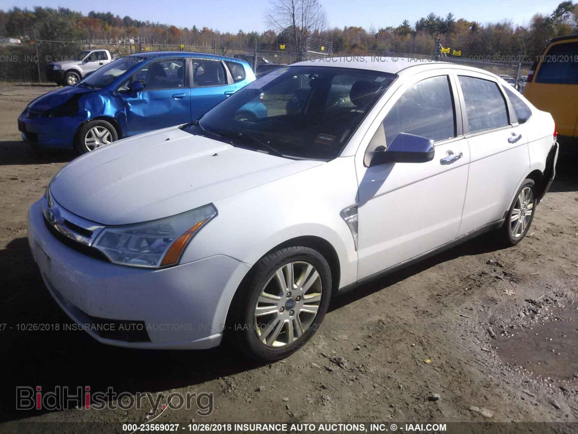 2008 FORD FOCUS - VIN: 1FAHP35N18W199756 - Фото 2