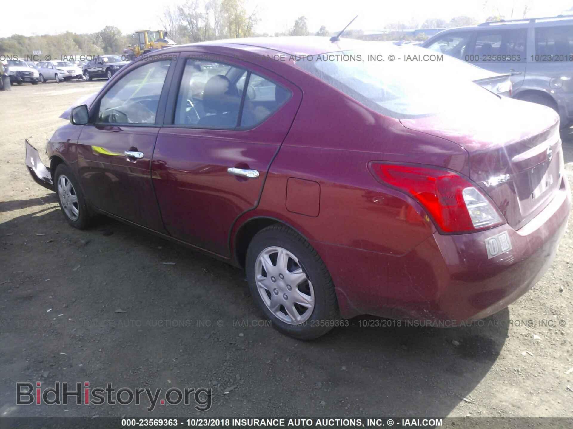 2012 Nissan Versa - VIN: 3N1CN7AP6CL864855 - Фото 3